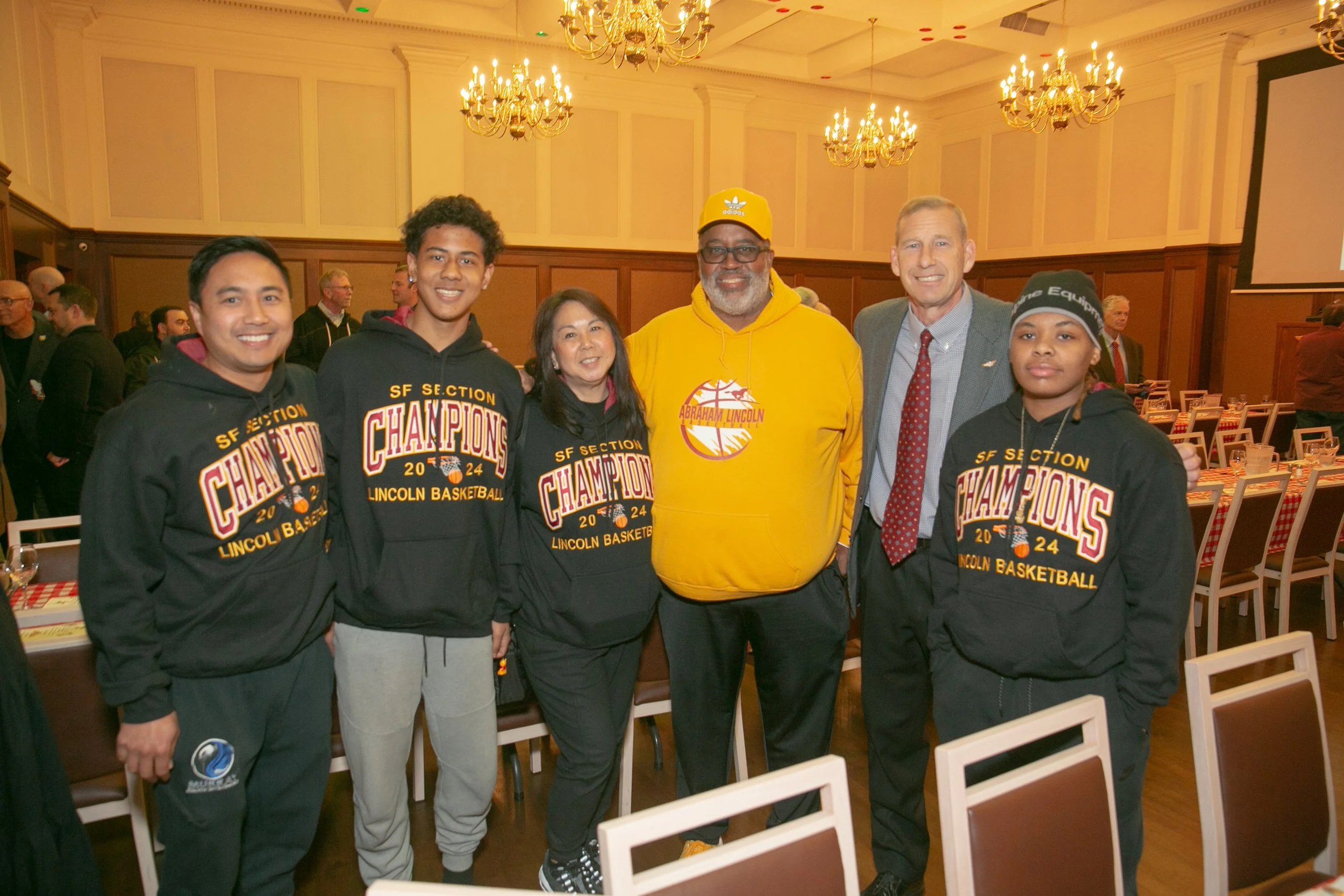 2024 SFIAC Foundation Sports Dinner - 072.jpeg