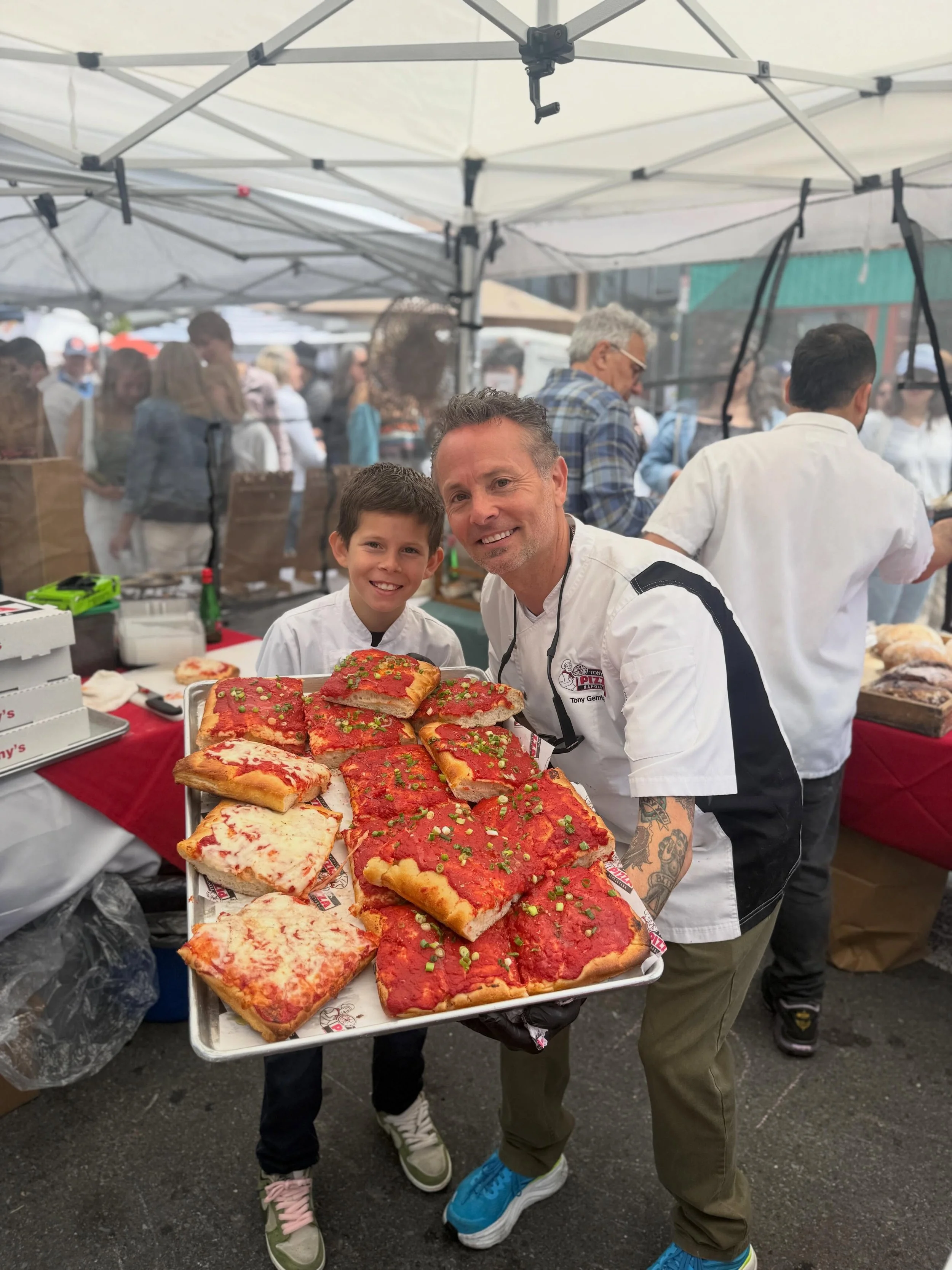 Don&rsquo;t miss @tonyspizza415 @toscanobrothers famous cannoli, bread and pizza.  FESTA ITALIANA 🇮🇹🌁