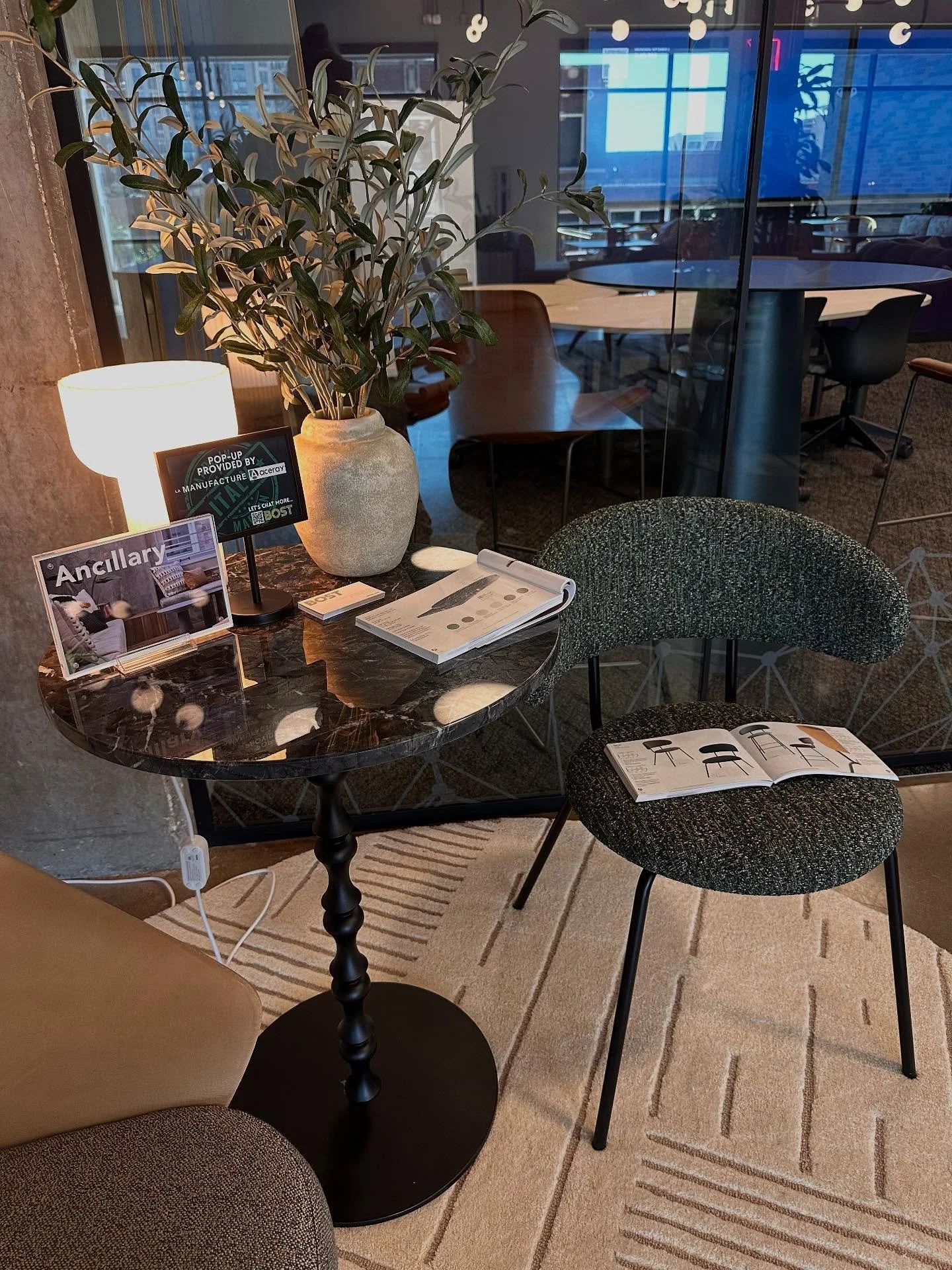 Fall Pop-Up @tangraminteriors Dallas Showroom with @aceray_thelookofseating Corso and Bijoux Cafe Table &amp; @lamanufacture_paris Linus Chair.
#madeinitaly
