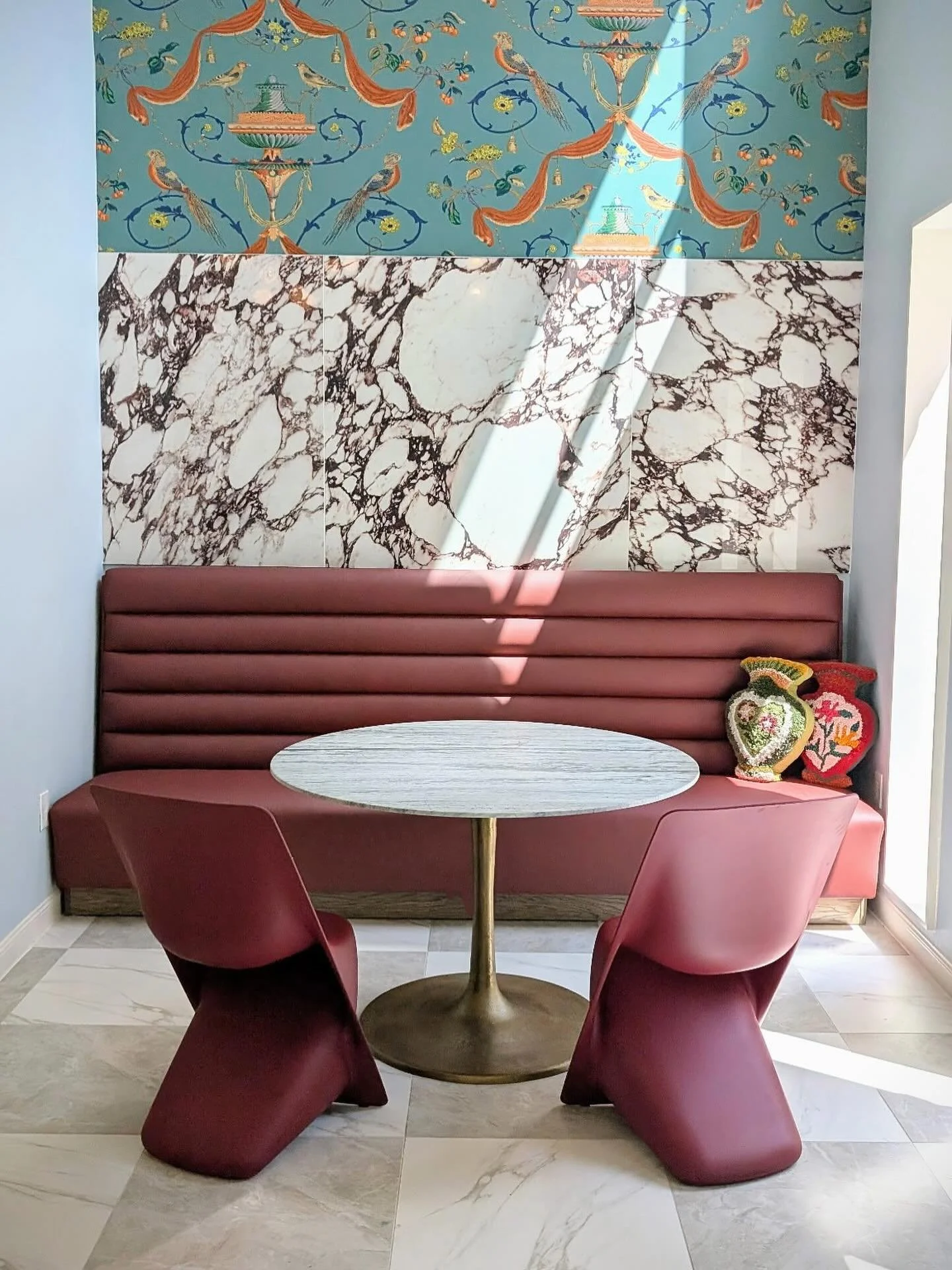 📍Just a little pop of Amaranth &hearts;️ &hellip;. Space designed by the talented @strutinteriors using @tonikworld Super Chairs.