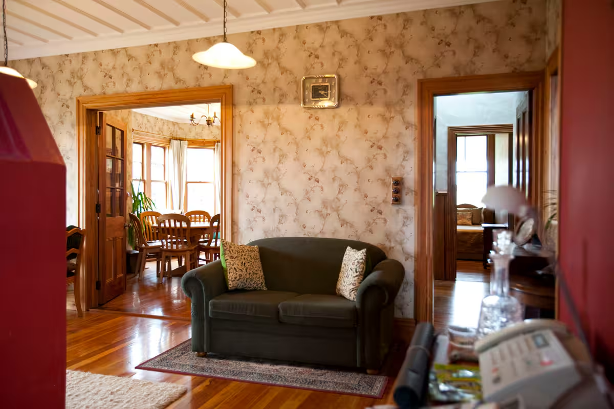 Guest Dining Room and Lounge Area