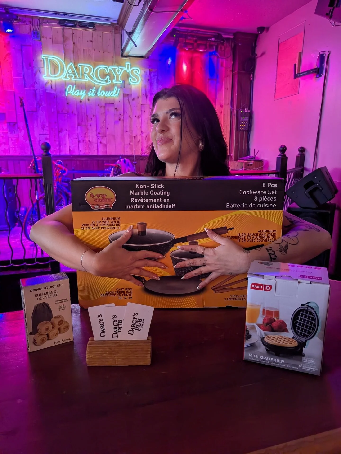 Tonight&rsquo;s play it LOUD bingo prizes 🎶 Haley not included 

#downtown #victoria #livemusic #gamenights #victoriaevents #musicbingo #coverbands #foodspecial #vicfoodie #viceats #nightlife #weekdayevents #localartists #musicbingo