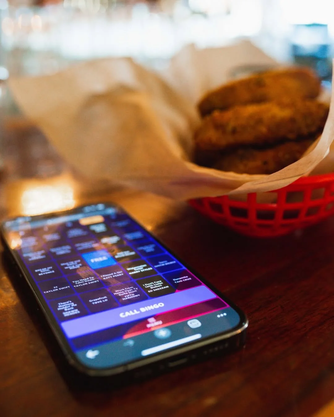 Bingo is back! Tonight at 8pm

Bucket hat, blender and emotional support water bottle up for grabs!

#musicbingo #weekdayevents #wingwednesday #downtownvictoria