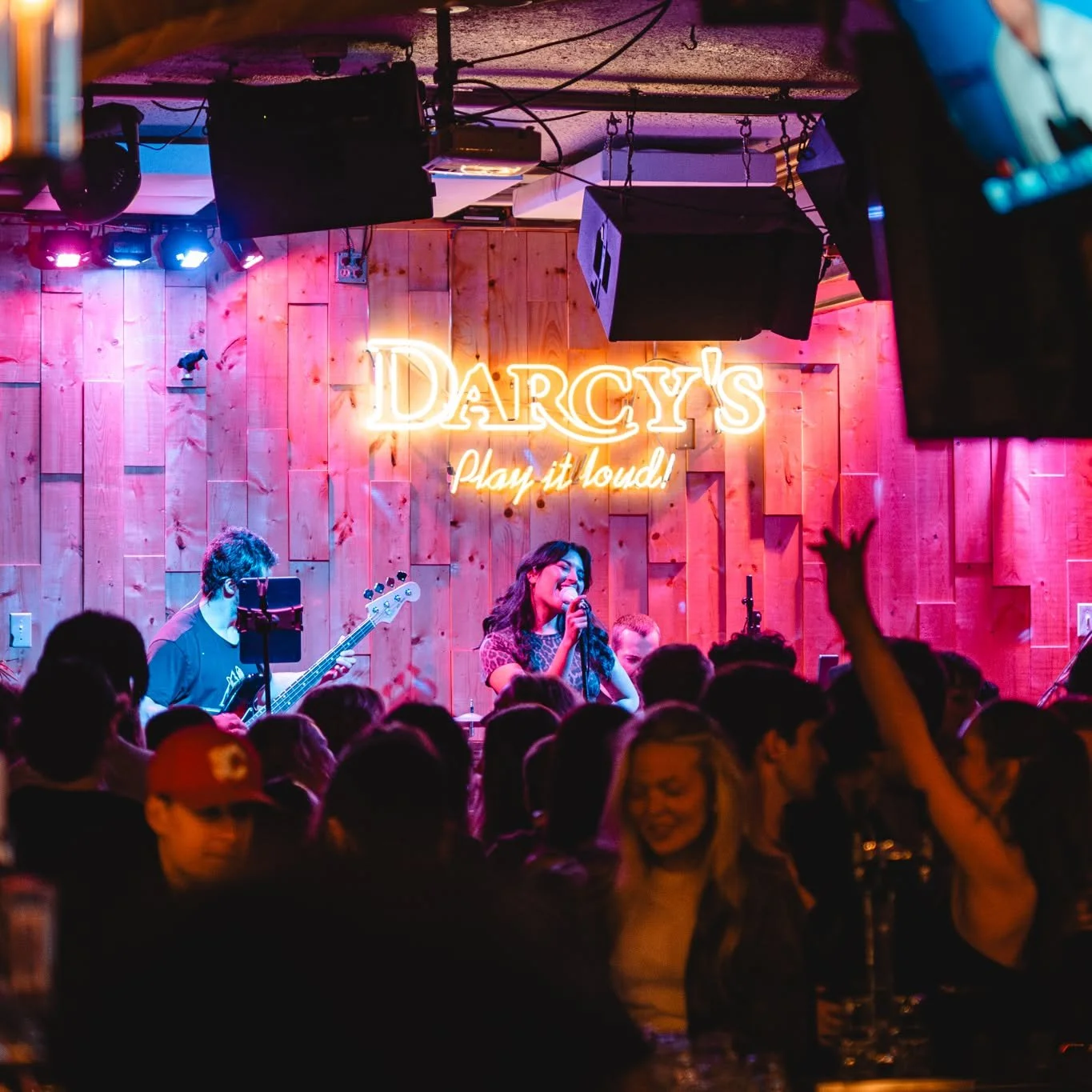 its a double Linggo weekend! Allegra and the scooby gang will be grooving Friday and Saturday from 10pm-close🎶