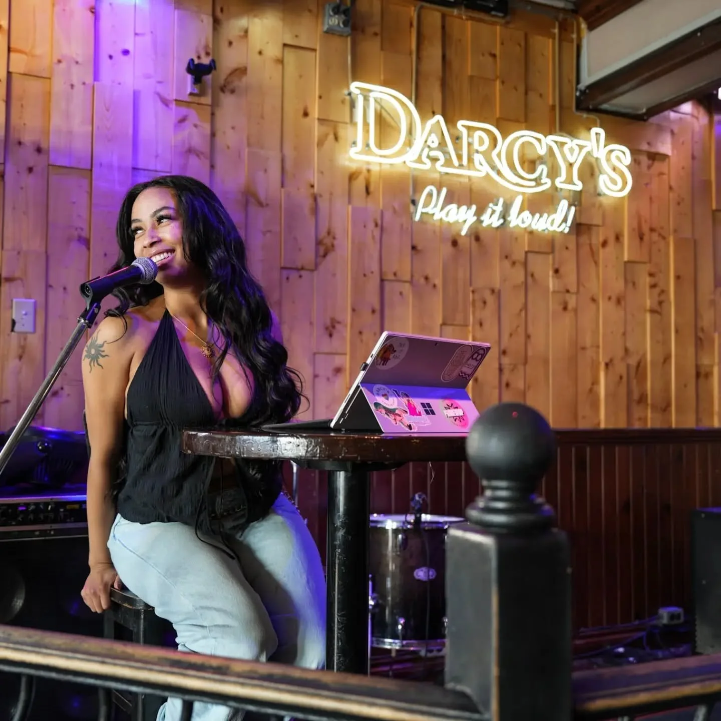 Hope is back at it again tonight @ 8pm!

Charger, taster and merch up for grabs 🪎

#musicbingo #weekdayevents #downtownvictoria