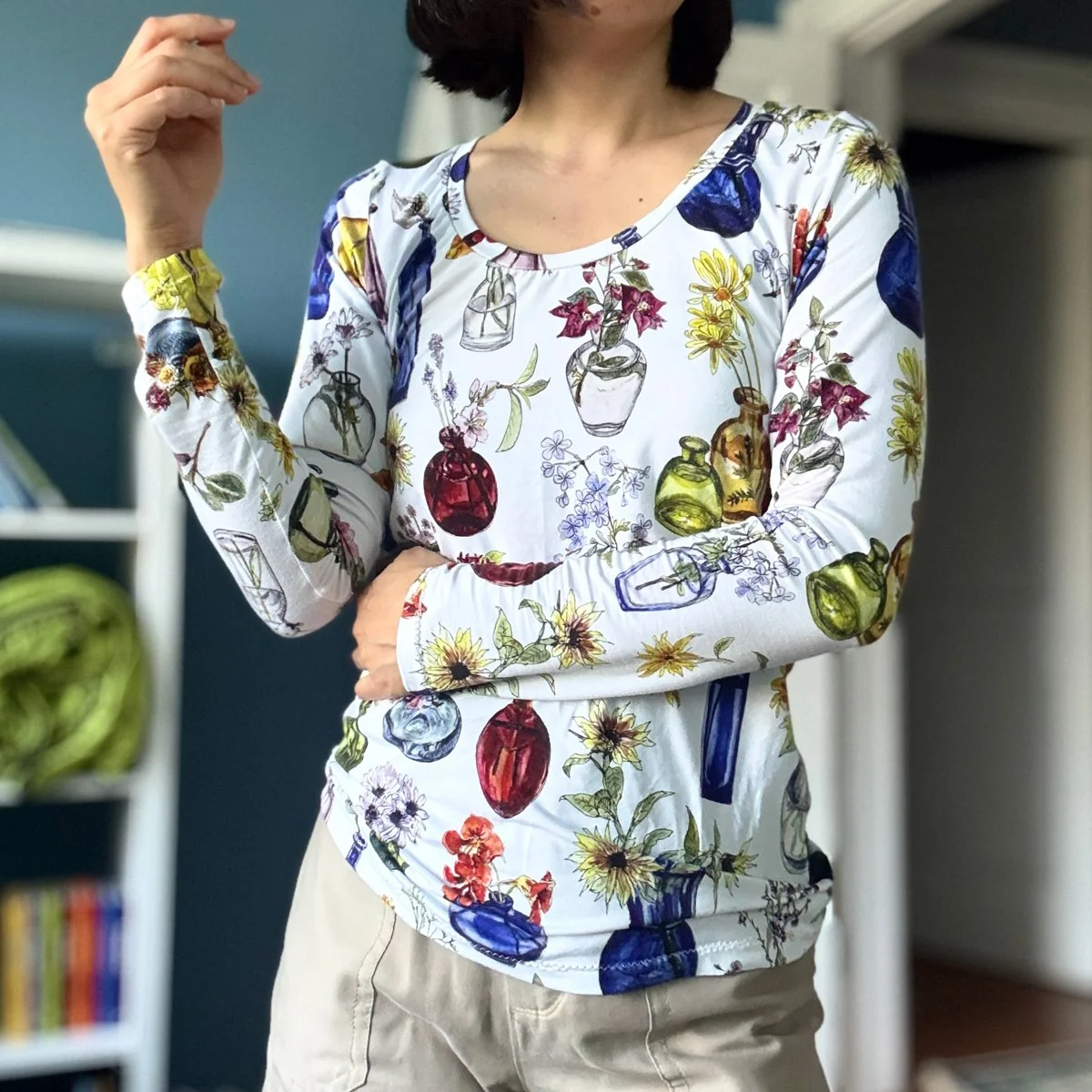 Nancy-Chen-tiny-vase-top-1.jpg
