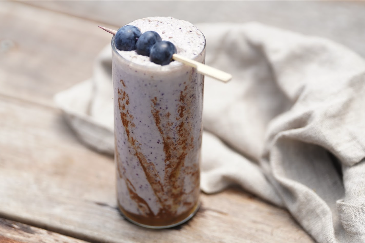 Blueberry Breakfast Smoothie 