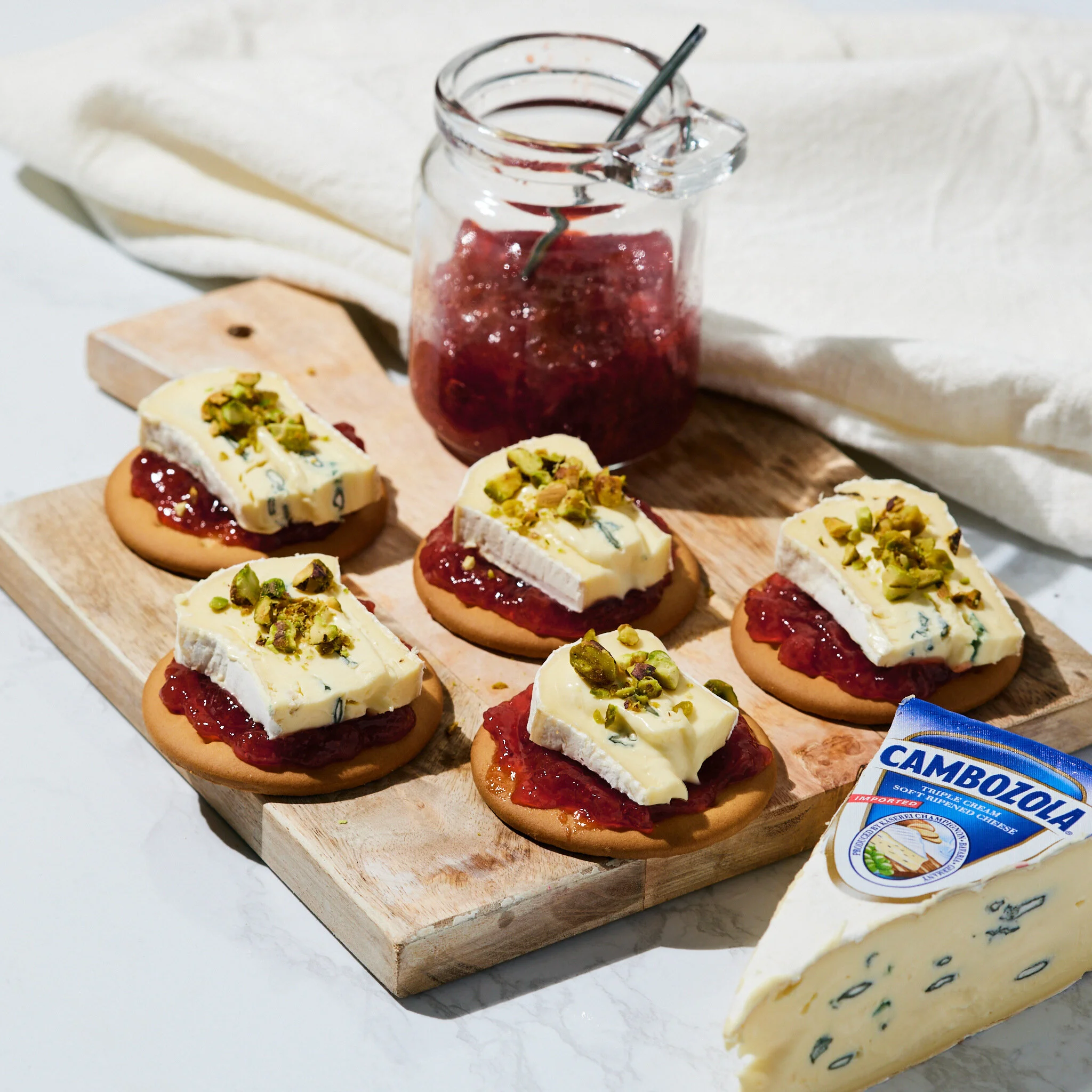 Serve Something Luxurious: Sweet and Savory Bites with Cambozola