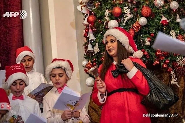 Christmas&nbsp;at the #Syriac Orthodox Church of the Virgin Mary in Qamisili in Rojava. 📸Photos by Delil Souleiman #stopturkey #Rojava #SaveRojava #Kurdistan #WestKurdistan #turkeyterrorist  #Christmas #ReligiousFreedom  #AFP