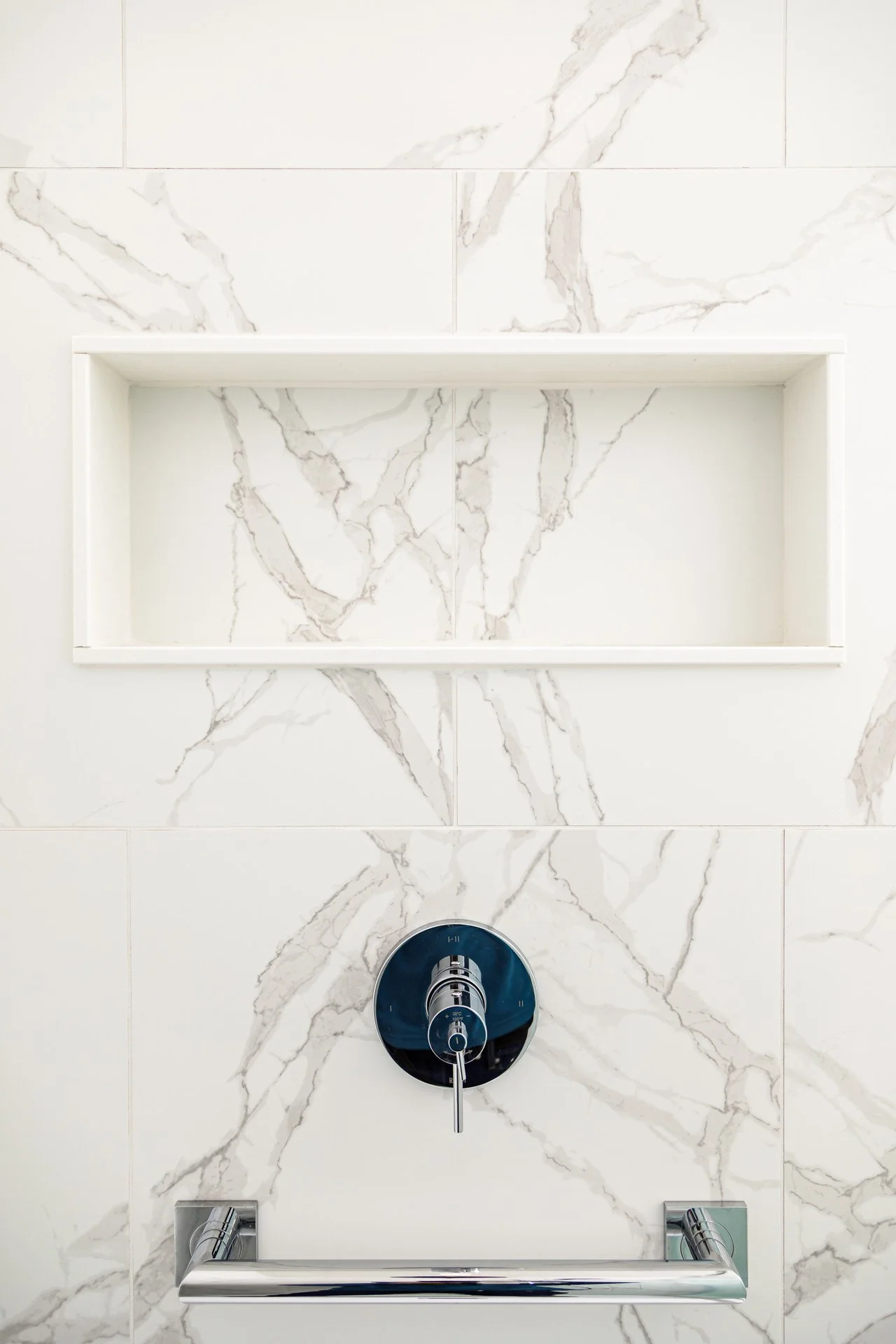 Collingwood primary master bathroom walk-in shower tile niche.jpg