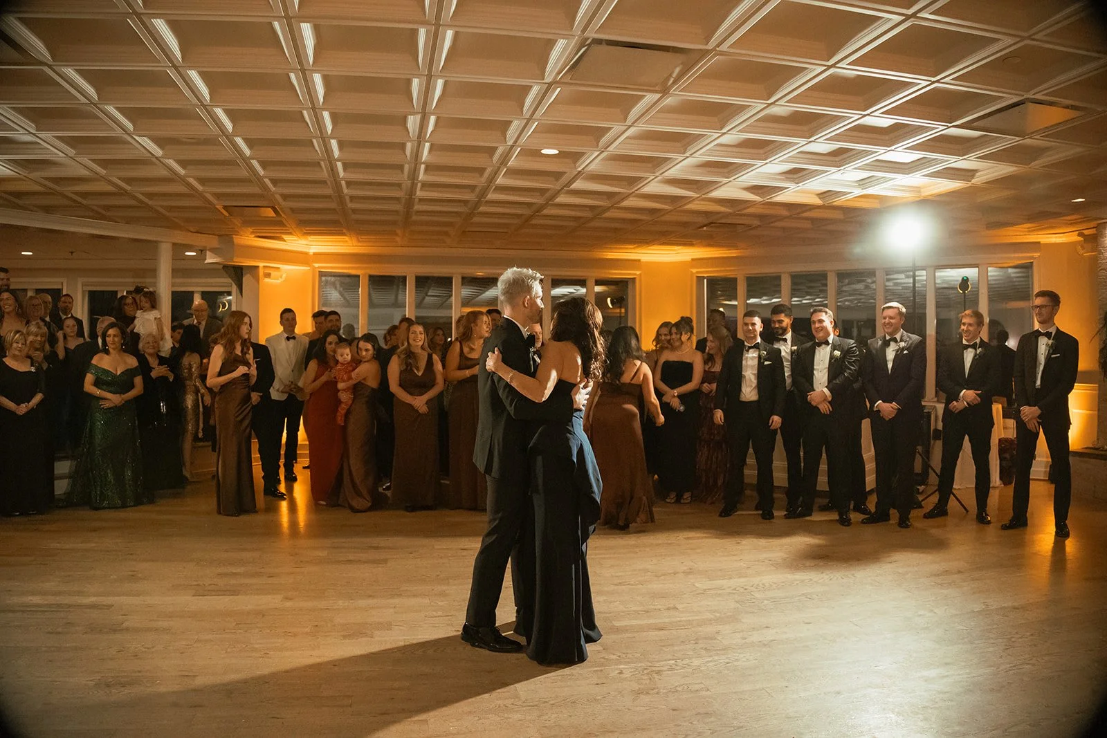 EvieandIan_GrandEntranceFirstDanceParentDances_2000.jpg