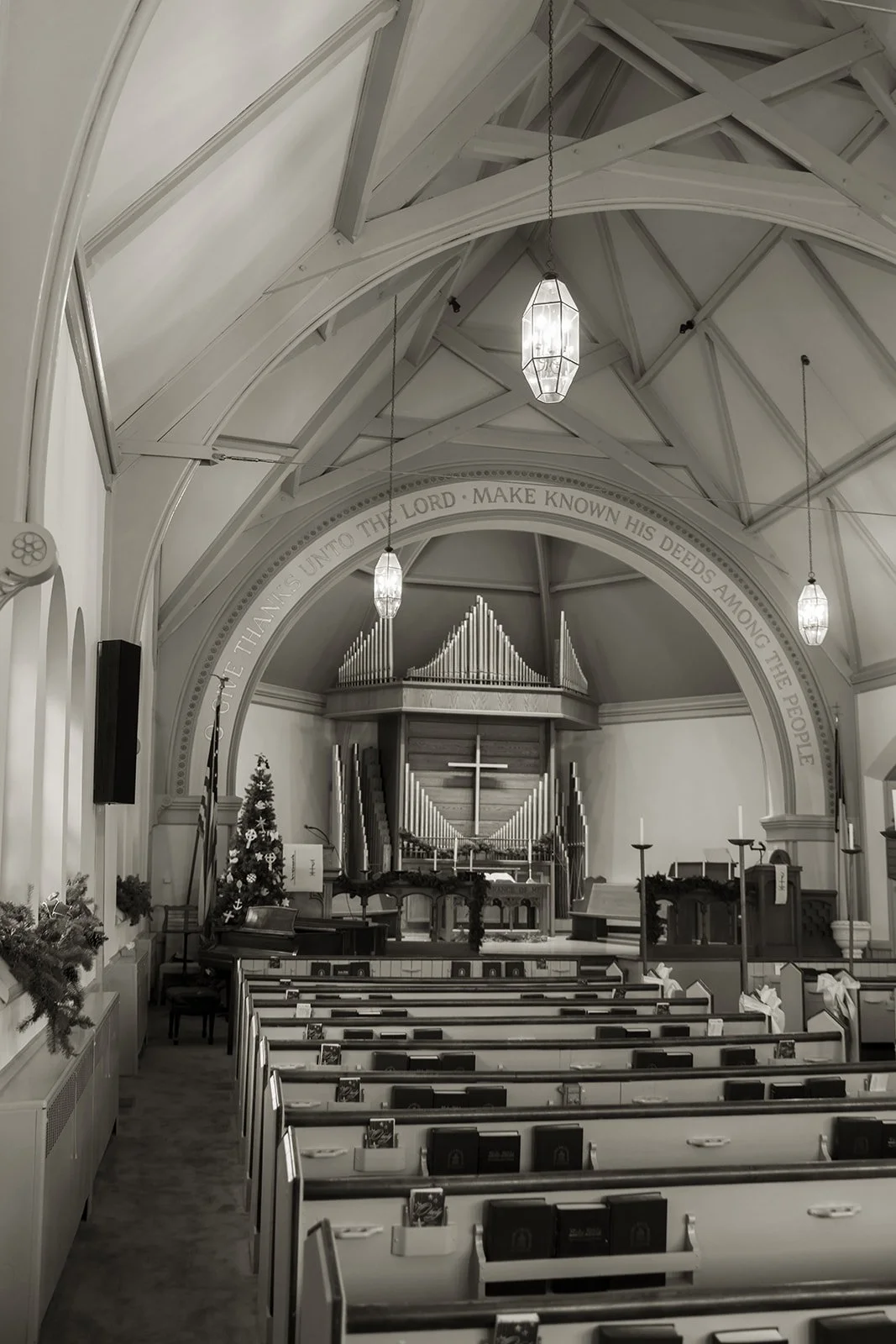 EvieandIan_HighlightsBlackandWhite_2318-Copy1.jpg