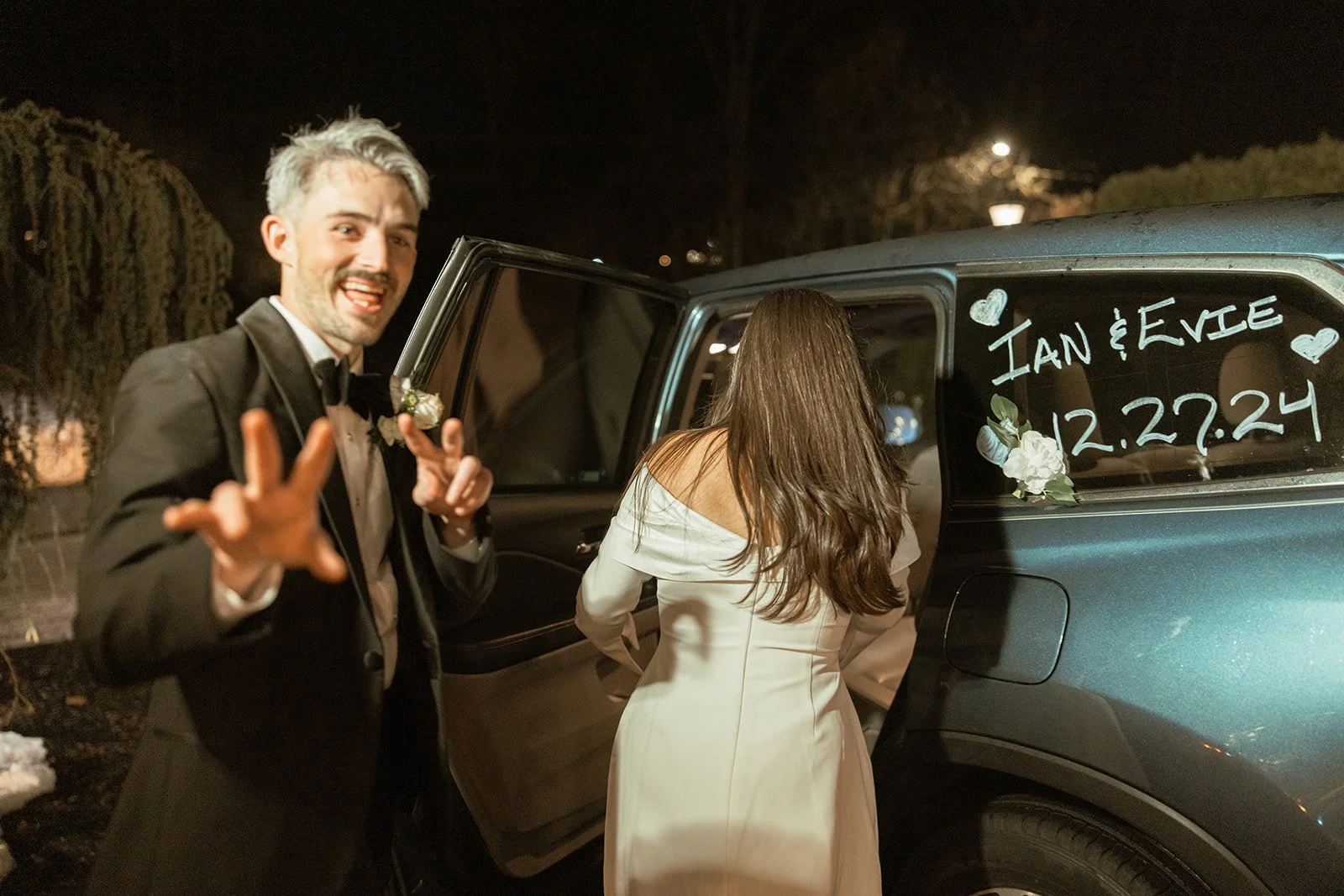 EvieandIan_SendOff_2300.jpg