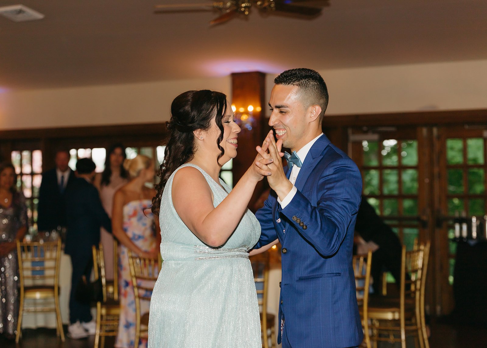 StacyandDavidsWedding_SneakPeeks_0085.jpg