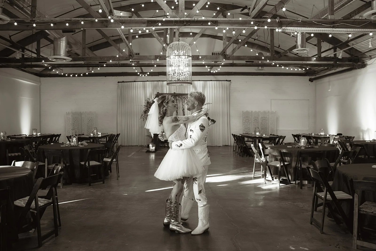 Lindsay and Bradley_s Wedding.Full Gallery-329.jpg