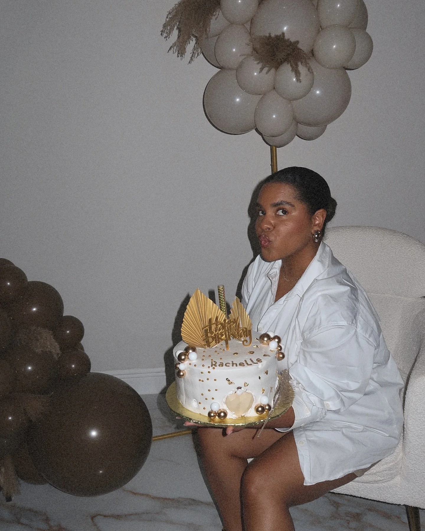 October was cute 💅🏽

- first month of full time solo entrepreneur 
- turned 28
- tball mom mode heavily activated 
- quality time with friends and fam 
- food &amp; vibes