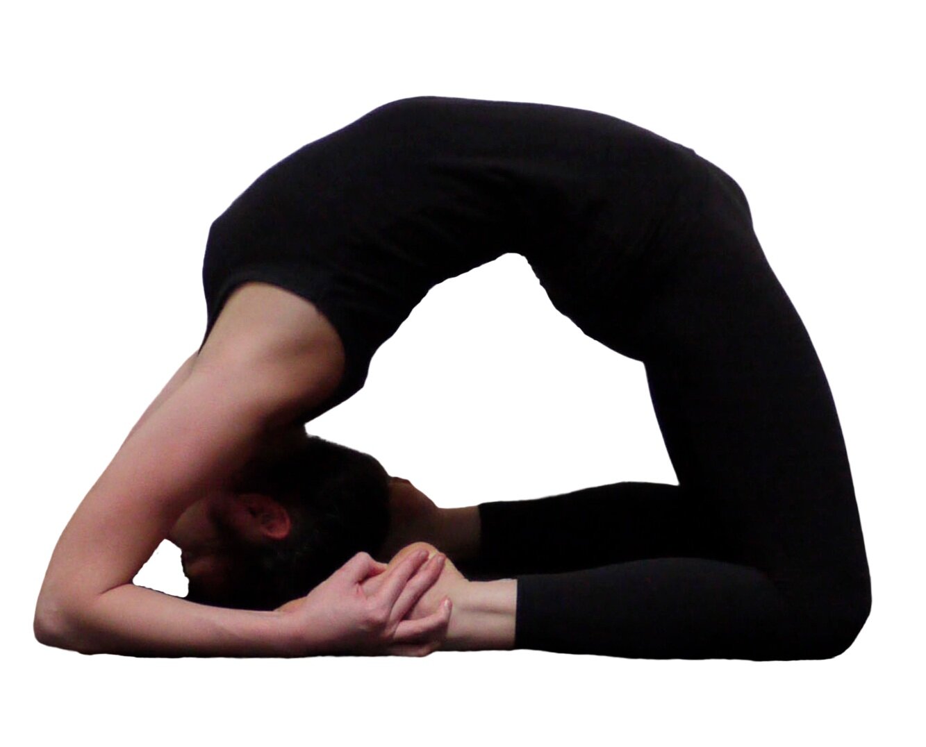 7 Yoga Poses That Can Naturally Help Keep You Warm And Fight The Cold