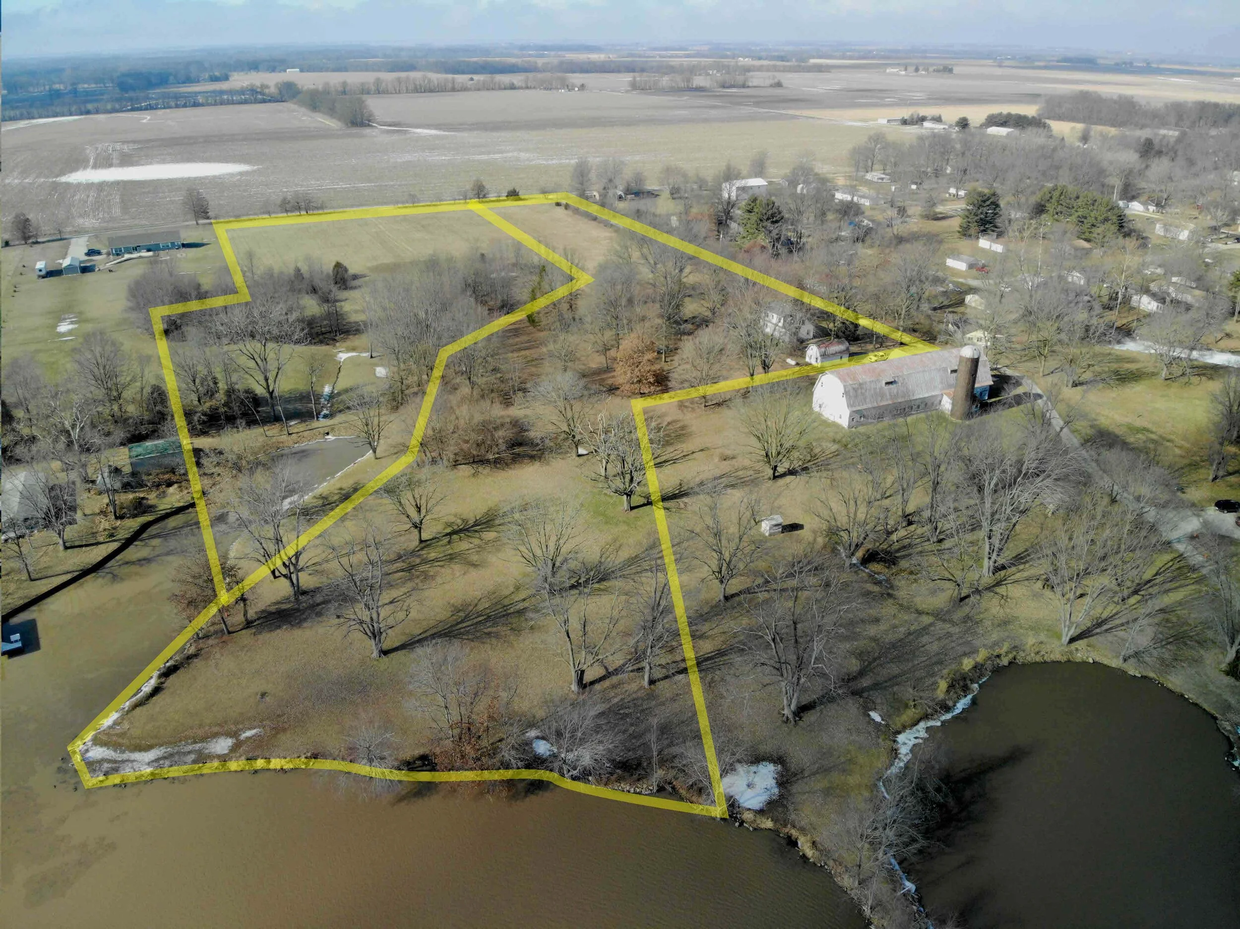 Joni Lake Acreage 1 Property Lines.jpg
