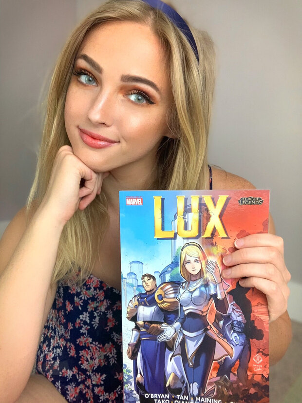 Modeling with Lux comic