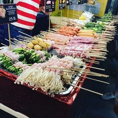 The New Rod Fai Ratchada Train Night Market