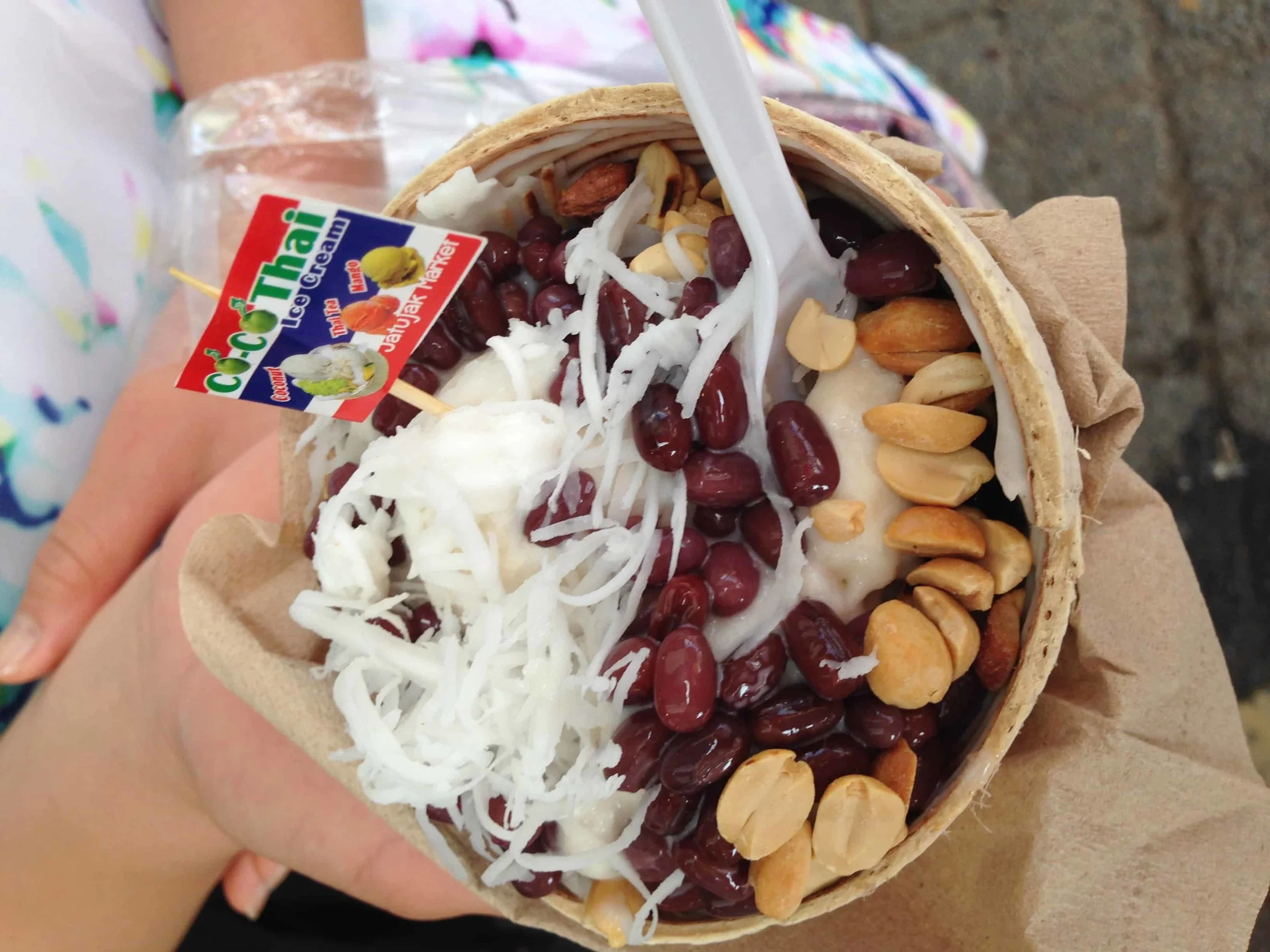 Chatuchak Weekend Market Survival Guide and Food