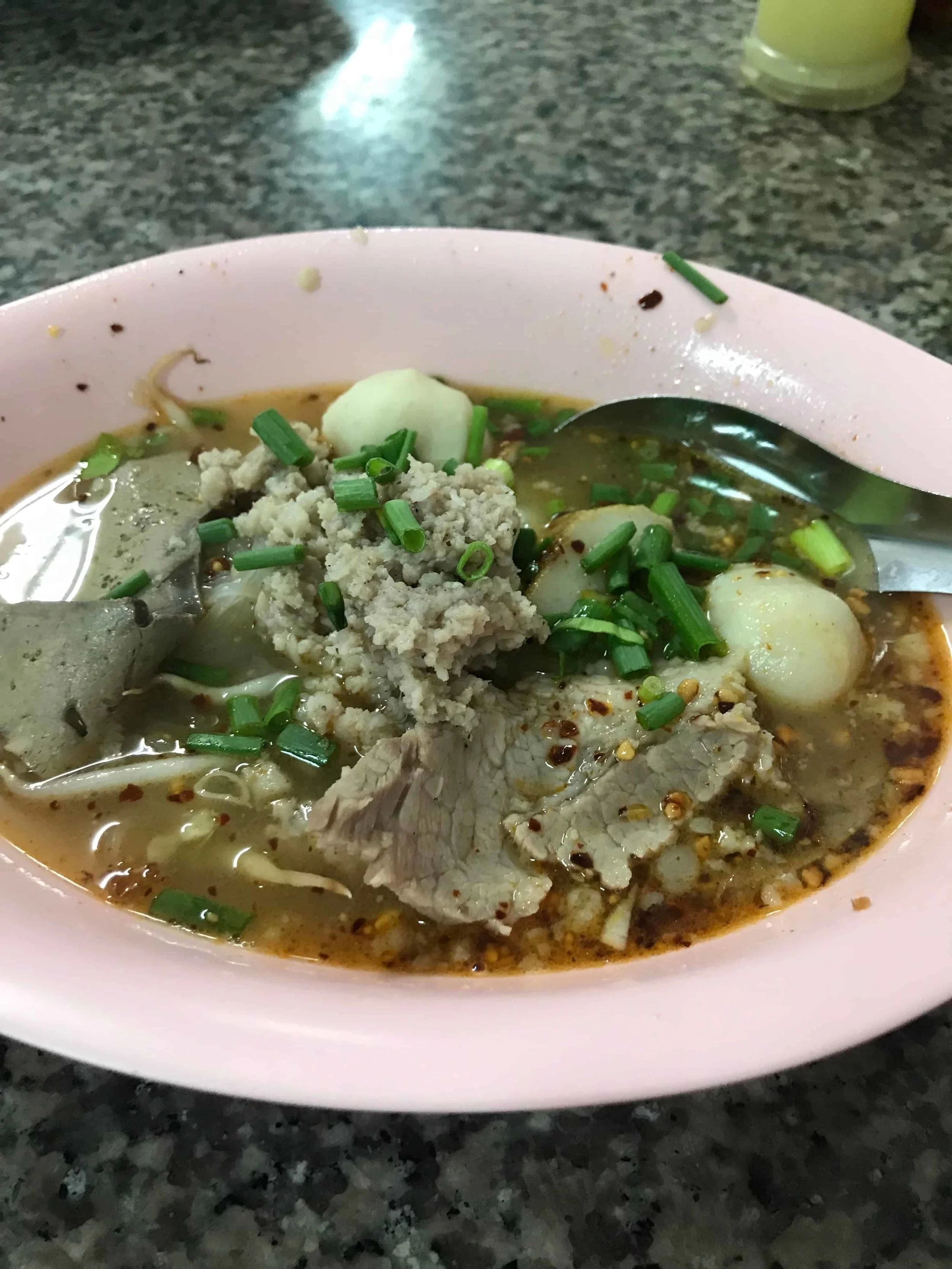 Spicy Tom Yum Noodles in Phrom Phong - Rung Reung Noodle Restaurant