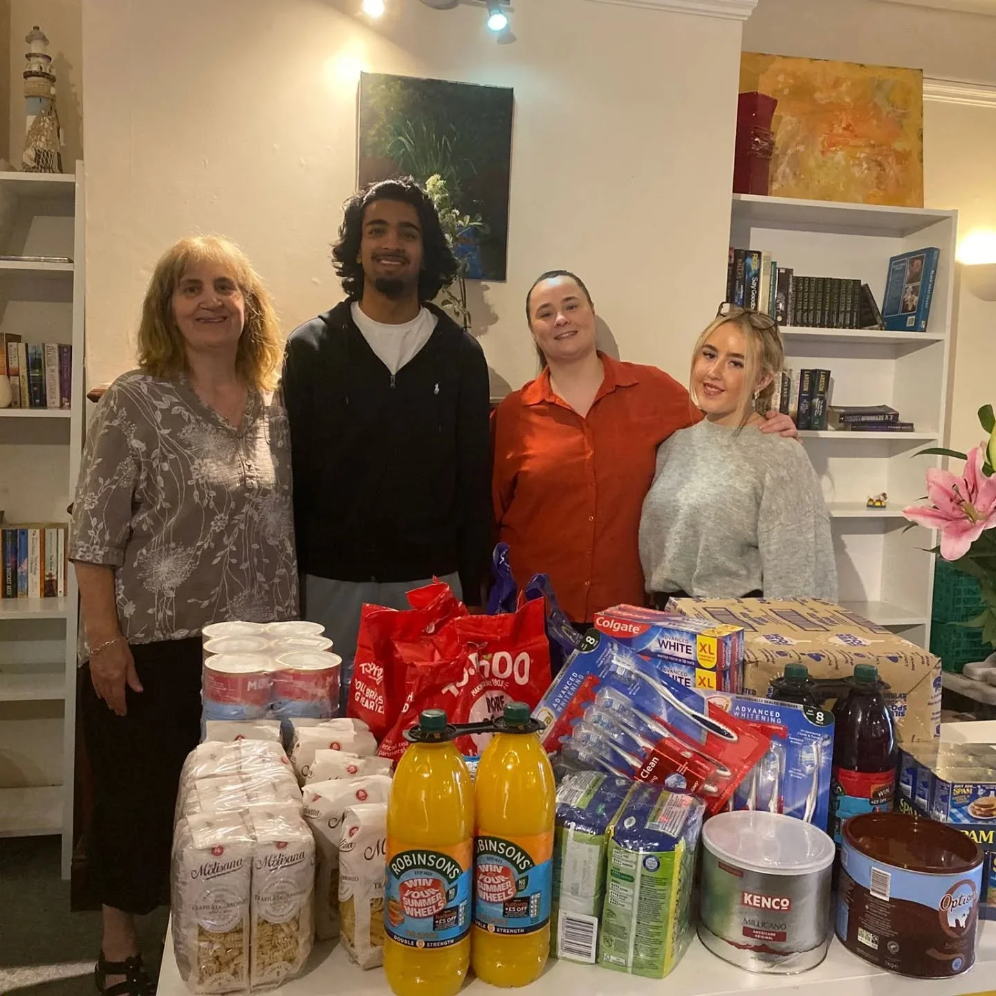 A huge thank you to the Hilton Hotel Reading who chose New Beginnings in honour of World Humanitarian Day. 
They came laden with an absolutely wonderful selection of provisions and toiletries. 
Thank you so much to Maddie O, Maddie G and Muhammad f