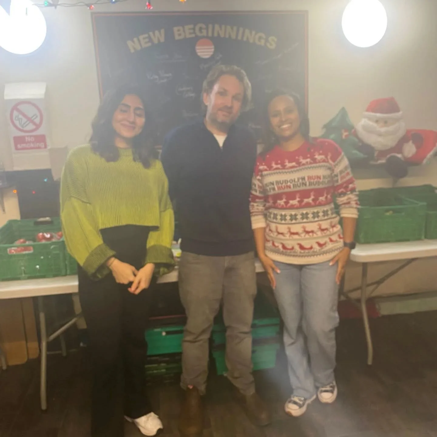 Thank you so much to the team from Proactis who came in last week and did an amazing job sorting through our donated coats, tops, hats and scarves! 

Sheila, Alishya and Simon were complete stars putting our small clothes cupboard back into a much ne