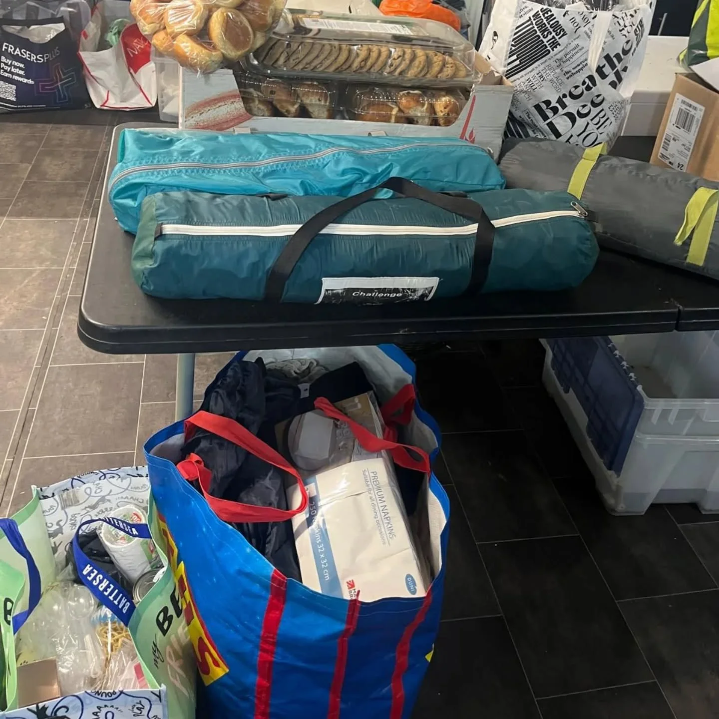 A huge thank you to Sam and Katie-Mae from Basingstoke who came in this week with a pile of fantastic donations including tents, socks and cakes! 

Thank you both so much - we really appreciate it!😊🙏