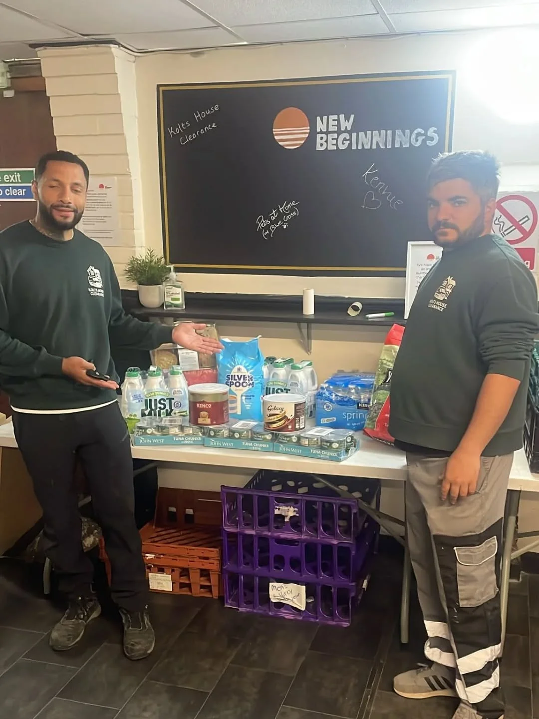 Huge THANKS for the very kind and much needed donations from @_koltshouseclearance in Reading. 

We really appreciate your support 🤗🙏🏻