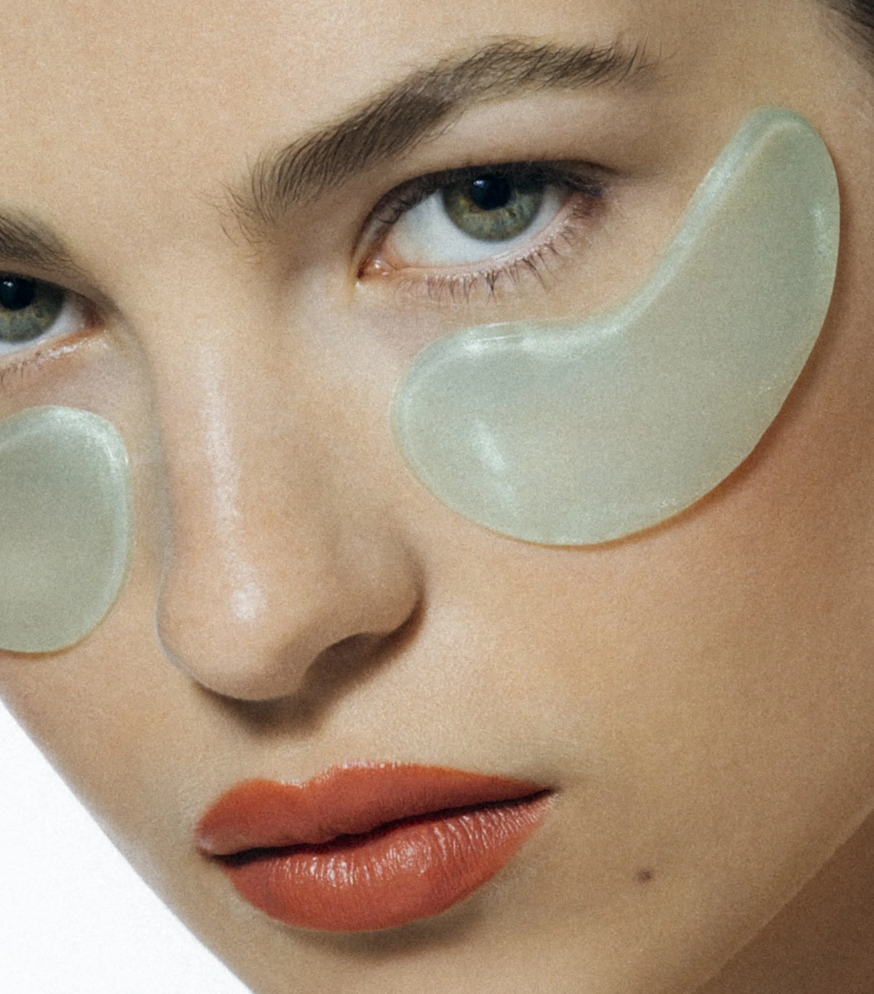 Julie_Chevillat_Chloé_Skincare5 copie.jpg