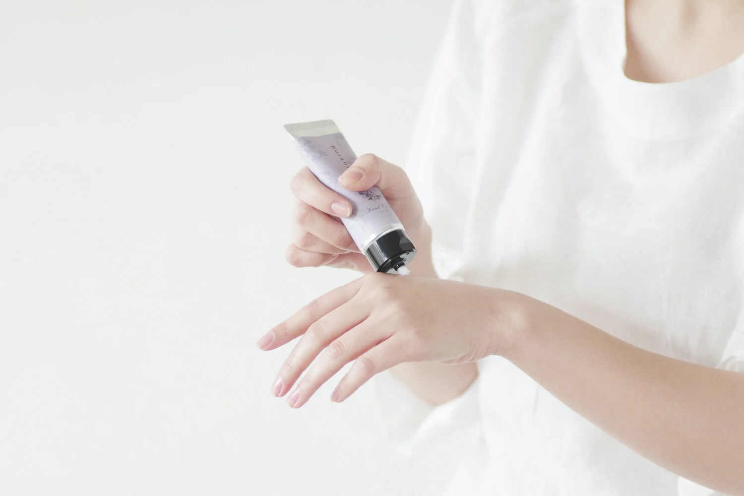 Botanicfolk Hand Serum (Made in Japan)