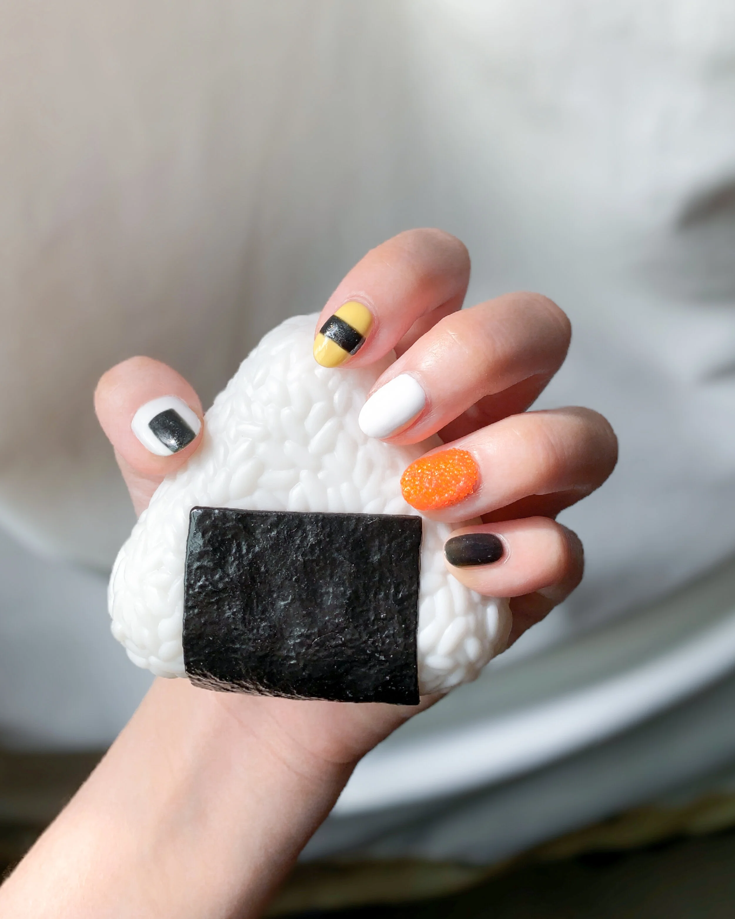 Minimal Sushi Nails