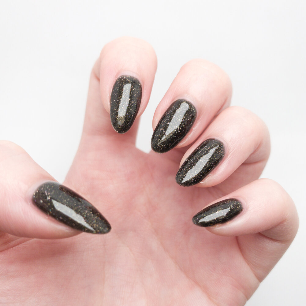 nail polish black light