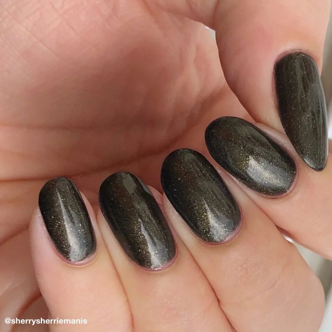 18FD2F68-78D2-473C-A3C4-FB81CF43F29E