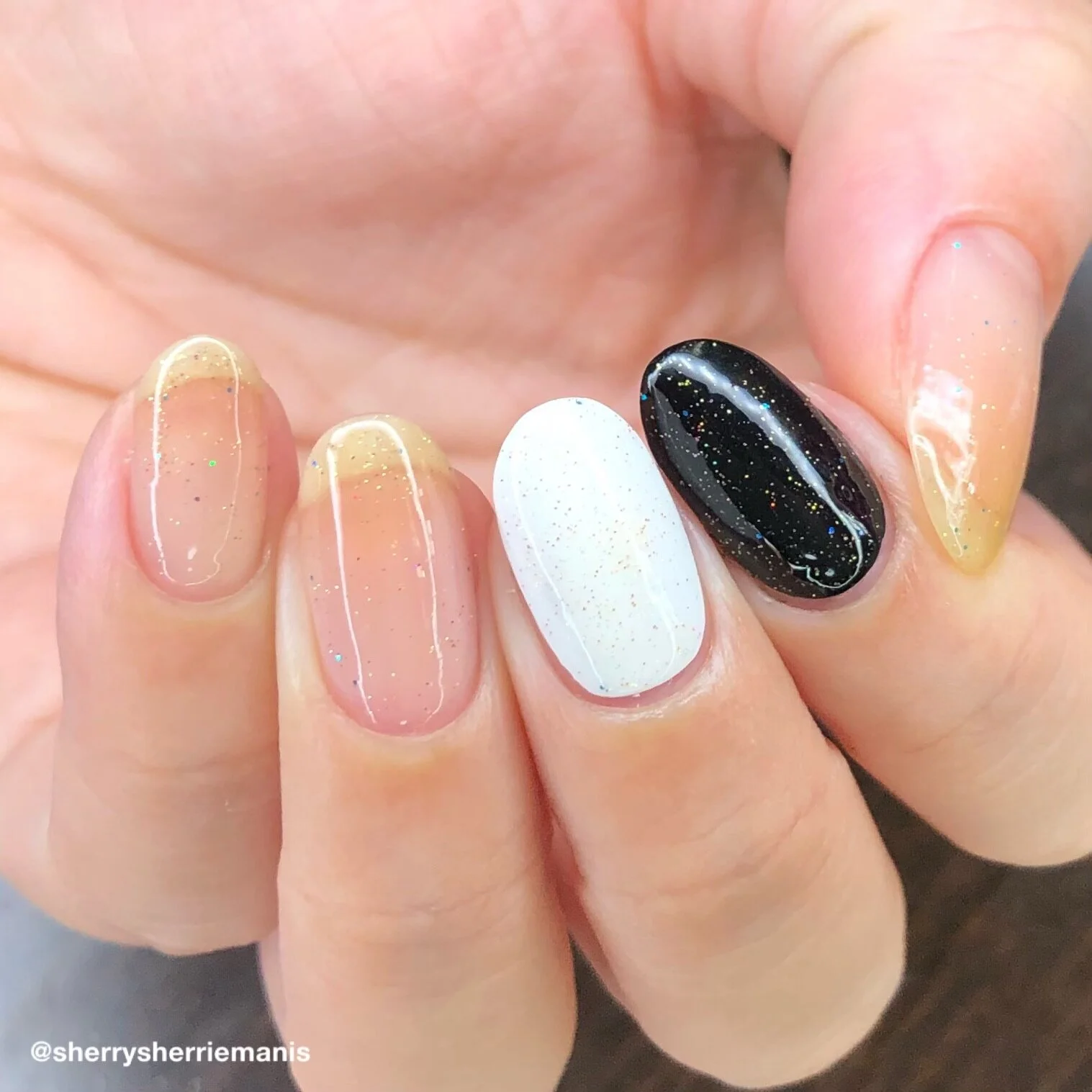 BC9ABFFE-3E9A-47FF-A107-973F3B626326