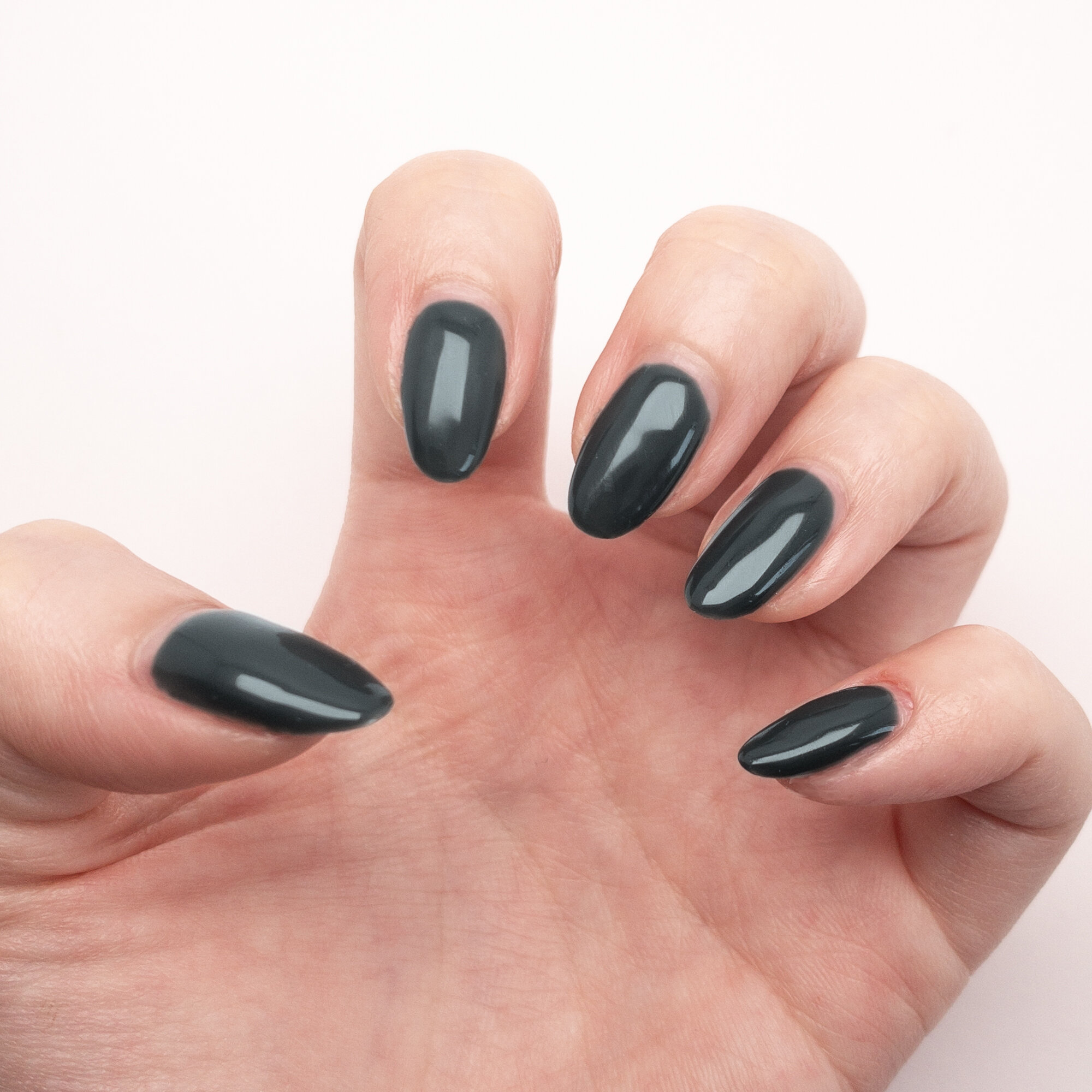 C5D25BB0-A531-4C86-99B3-4BC37DFE2767