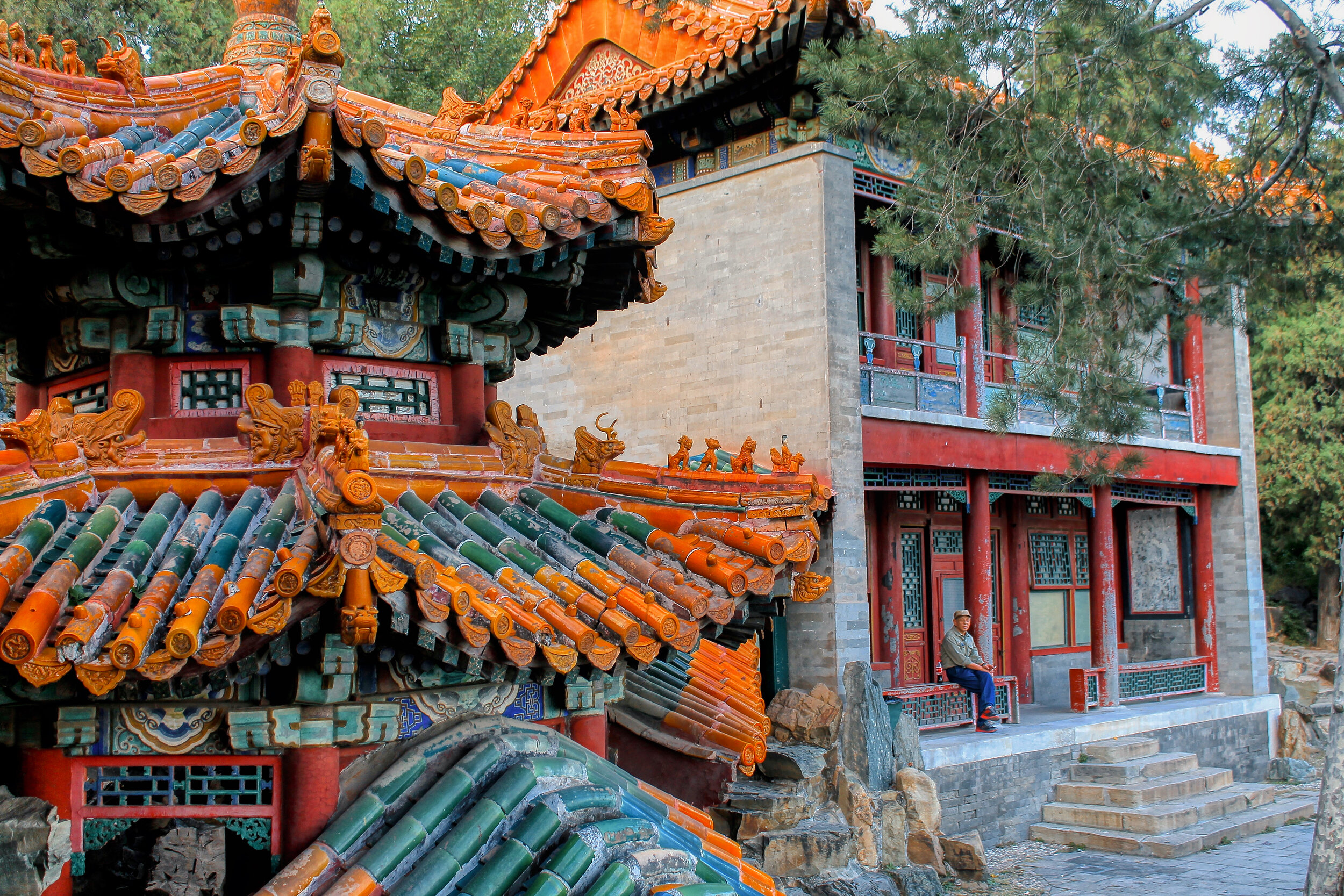   Summer Palace, Beijing, China (ISO 100, 24 mm,  f /5.0, 1/25 s)  