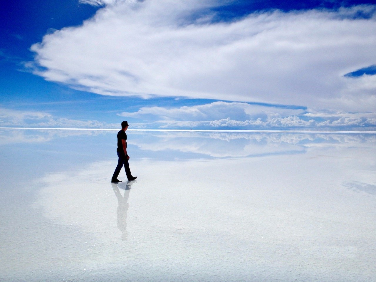  Salar de Uyuni, Bolivia (ISO 125, 5 mm,  f /11, 1/800 s)  