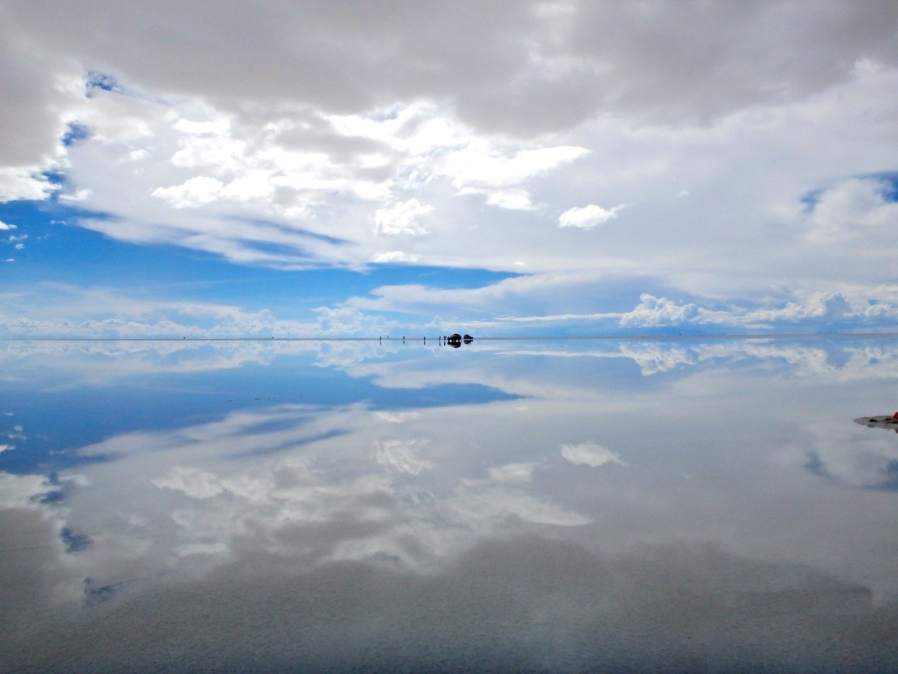   Salar de Uyuni, Bolivia (ISO 125, 5 mm,  f /11, 1/500 s)  