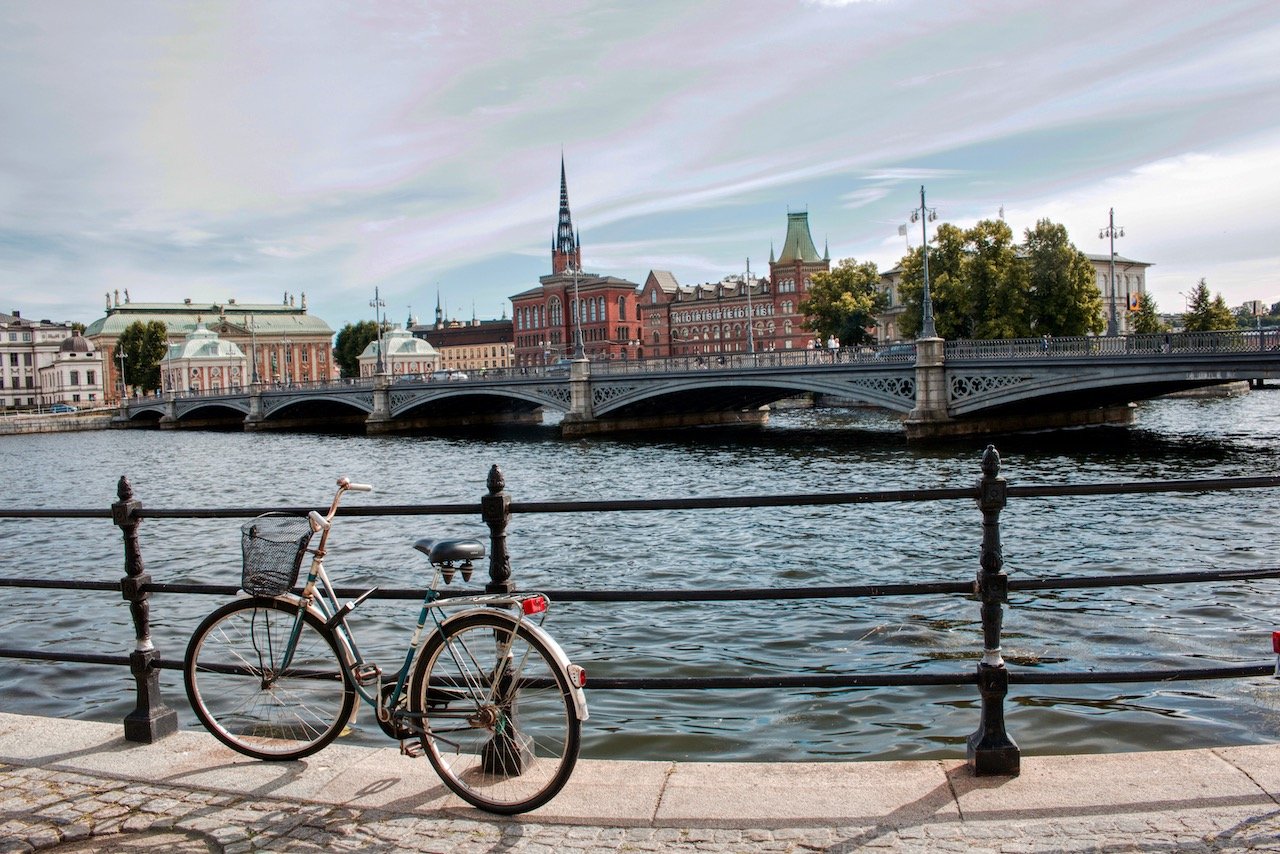   Stockholm, Sweden (ISO 100, 18 mm,  f /11, 1/30 s)  