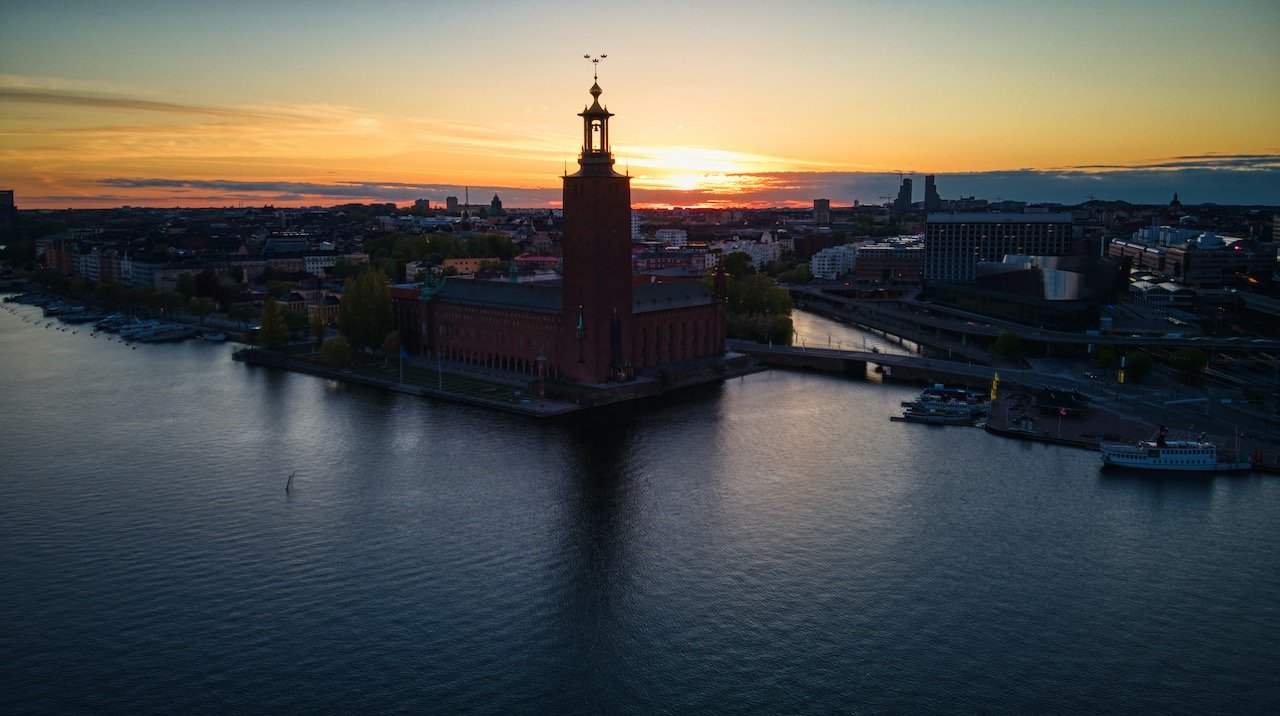 Stockholm City Hall, Stockholm, Sweden (ISO 200, 4.5 mm, f /2.8, 1/13 s)