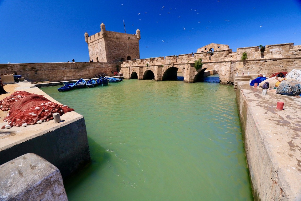   Essaouira Citadel, Essaouira, Morocco (ISO 800, 10 mm,  f /5.6, 1/1600 s)  