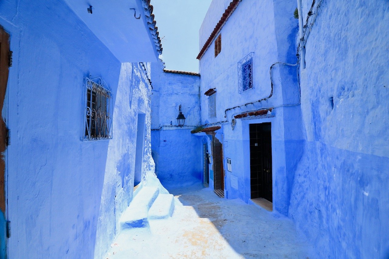   Chefchaouen, Morocco (ISO 800, 10 mm,  f /5.6, 1/1250 s)  