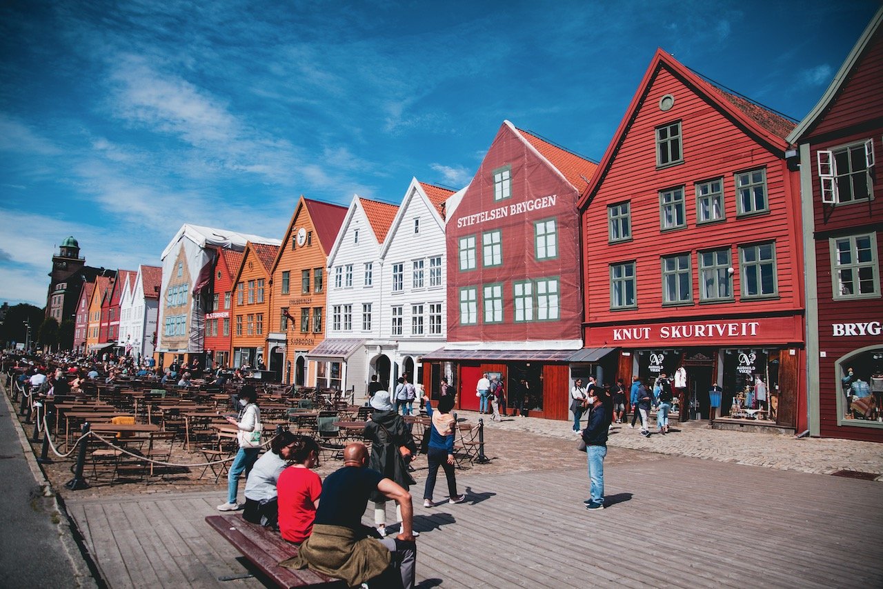   Bryggen, Bergen, Norway (ISO 100, 24 mm,  f /4.5, 1/1600 s)  