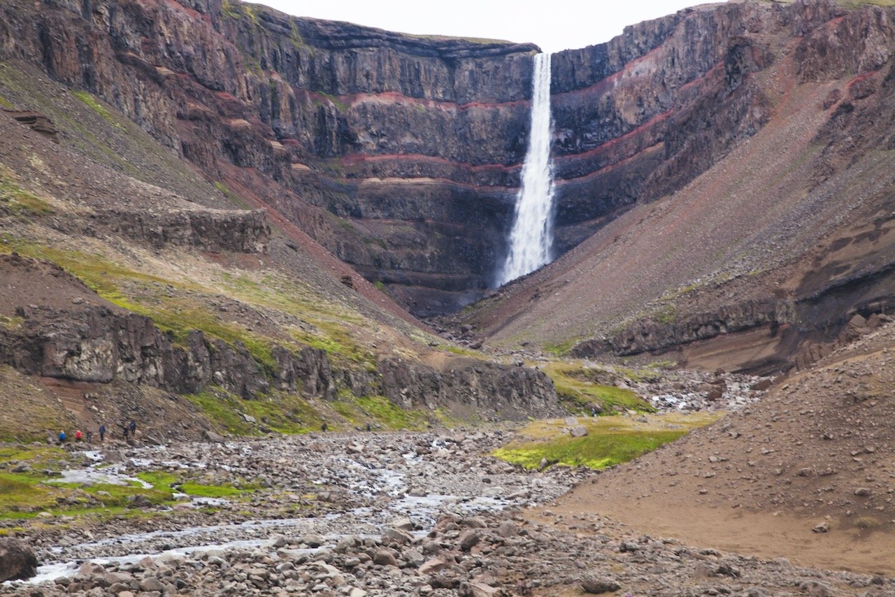   Hengifoss Waterfall, Iceland (ISO 100, 85 mm,  f /22, 1/13 s)  