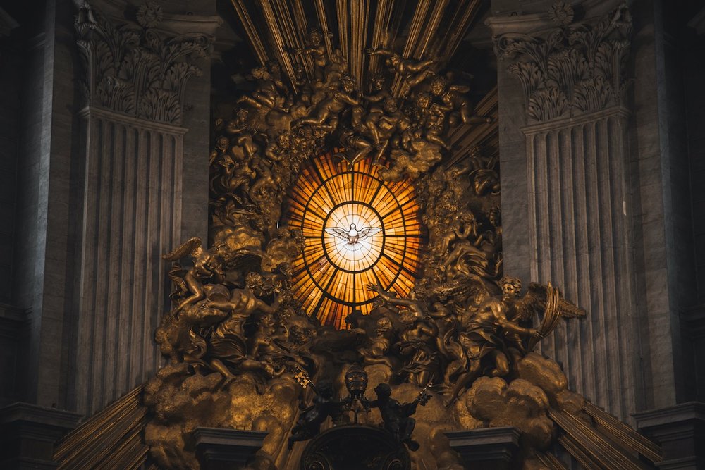   St. Peter’s Basilica, Vatican City (ISO 800, 98 mm,  f /4.0, 1/60 s)  