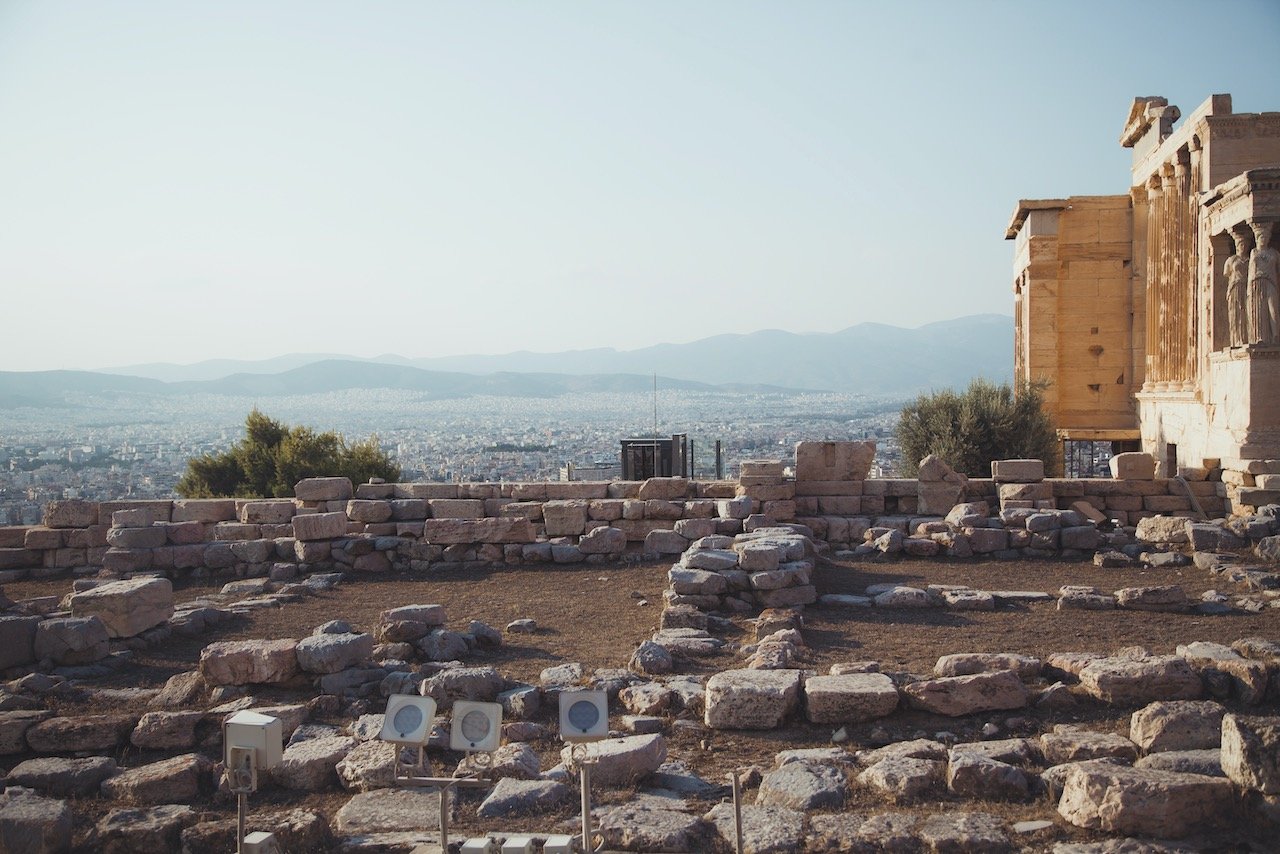   Athens, Greece (ISO 100, 45 mm,  f /4.0, 1/800 s)  