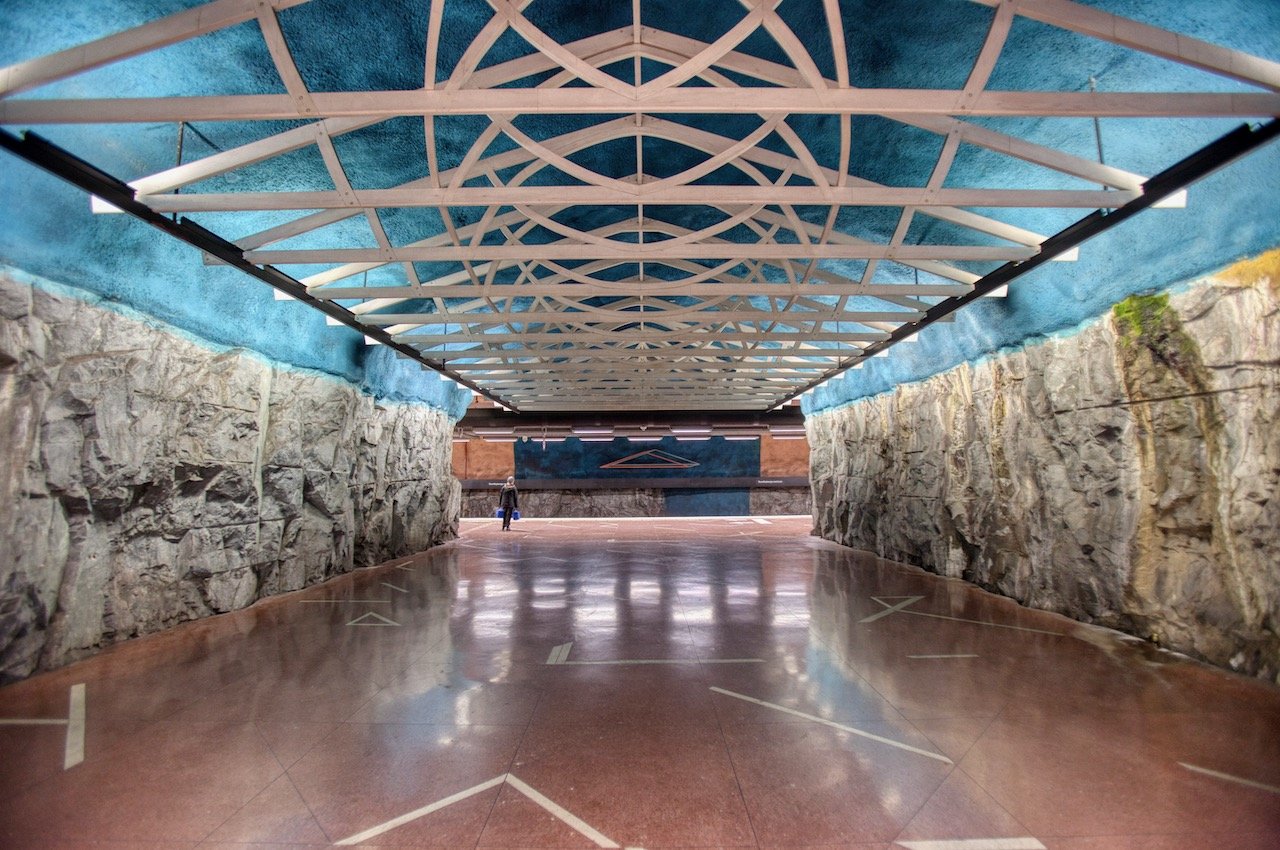   Sundbybergs Centrum Station, Stockholm, Sweden (ISO 3200, 16 mm,  f /2.8, 1/30 s)  