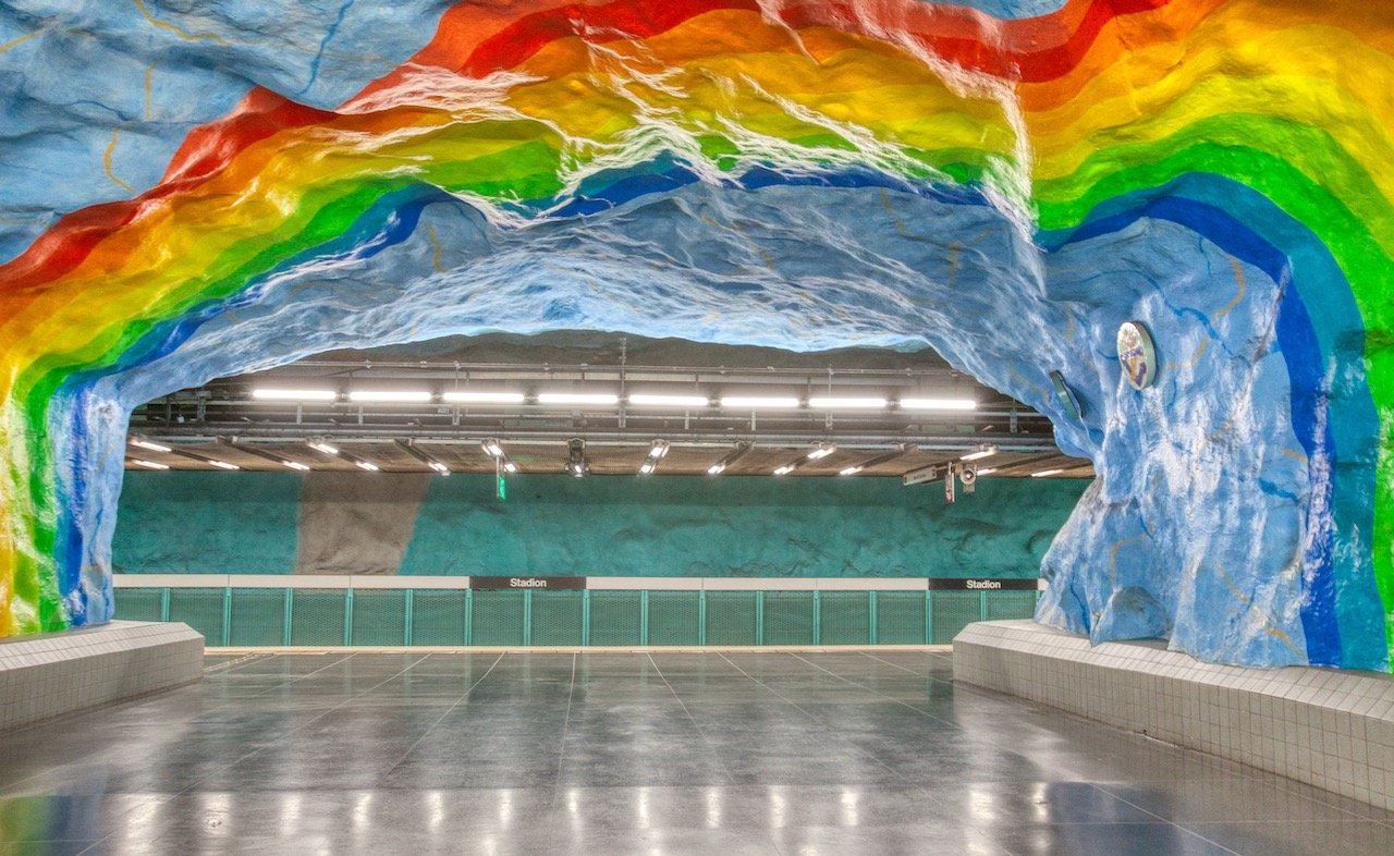 Stadion Station, Stockholm, Sweden (ISO 2000, 32 mm, f /9, 1/10 s)